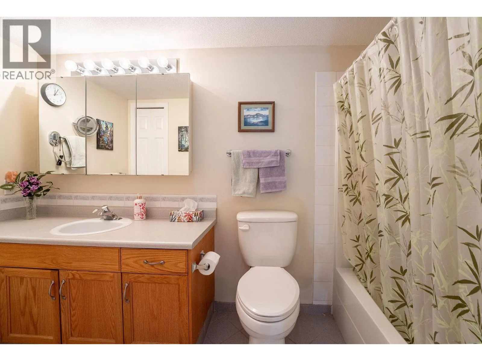 311 Sixth Street E Unit# 205