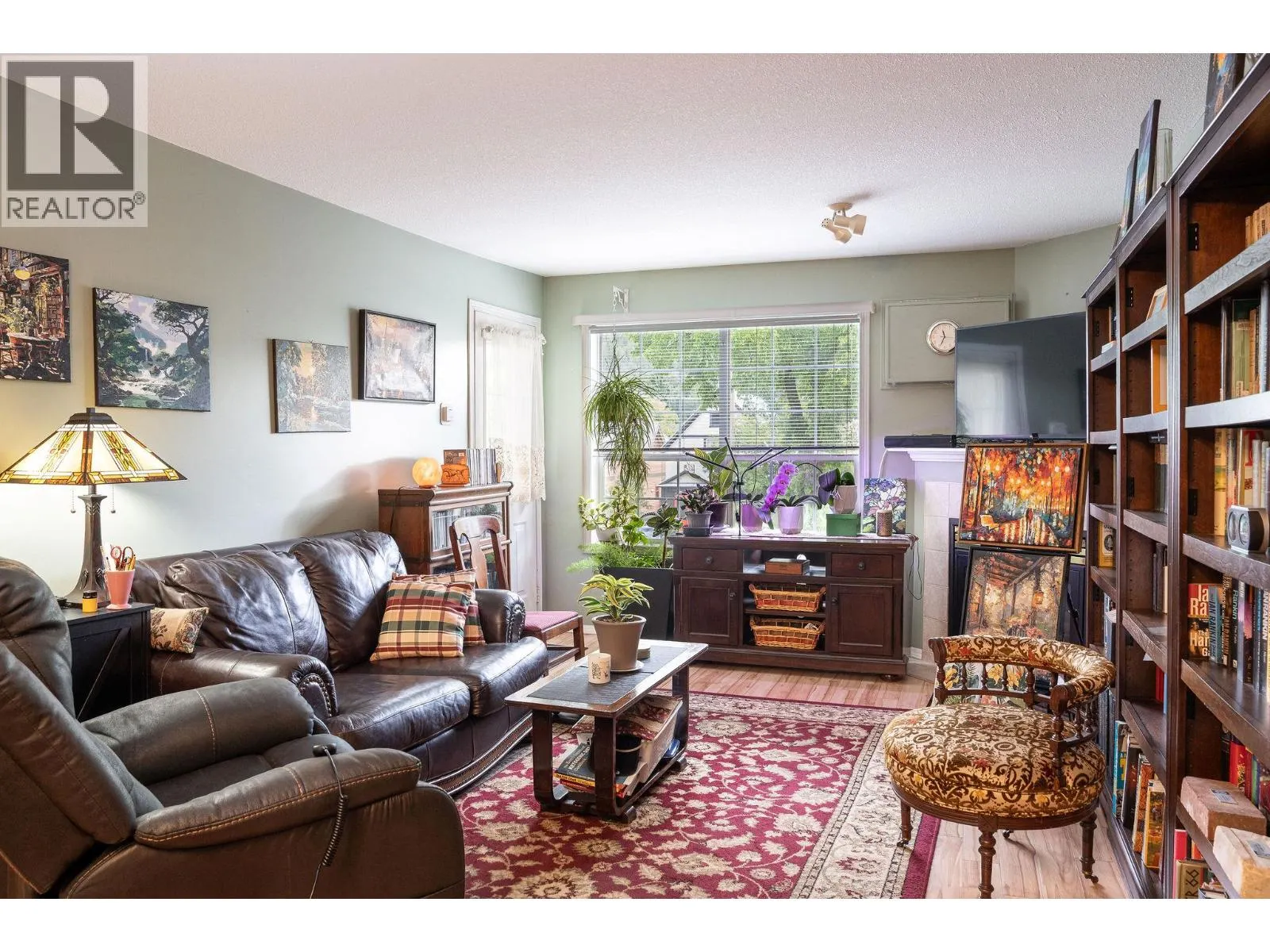 311 Sixth Street E Unit# 205