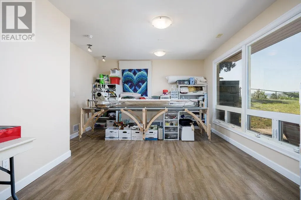3796 East Vernon Road