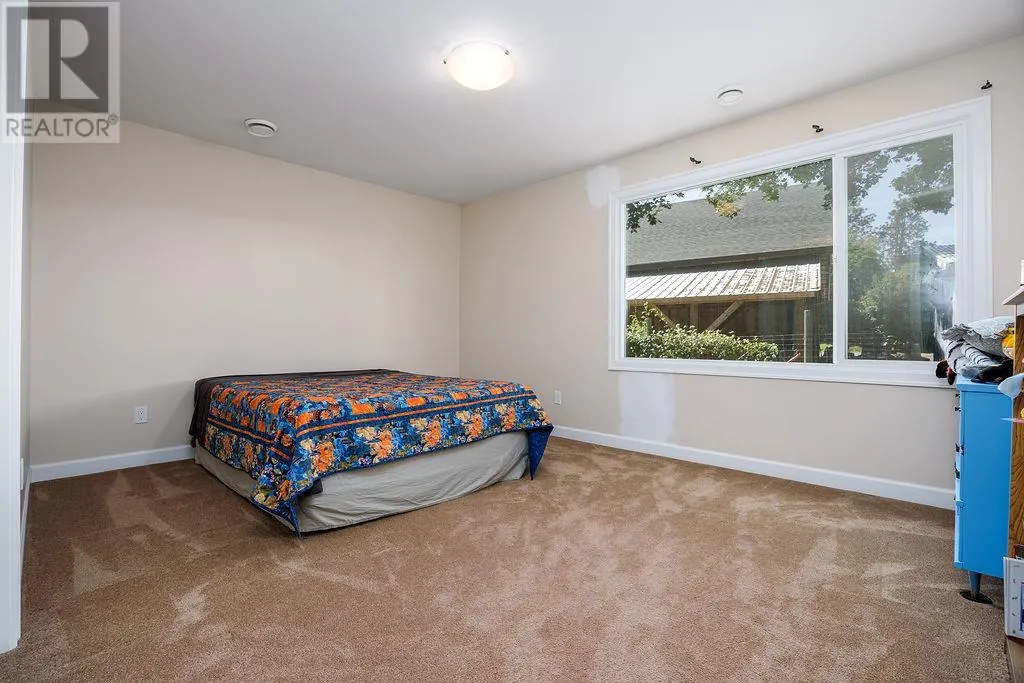 3796 East Vernon Road