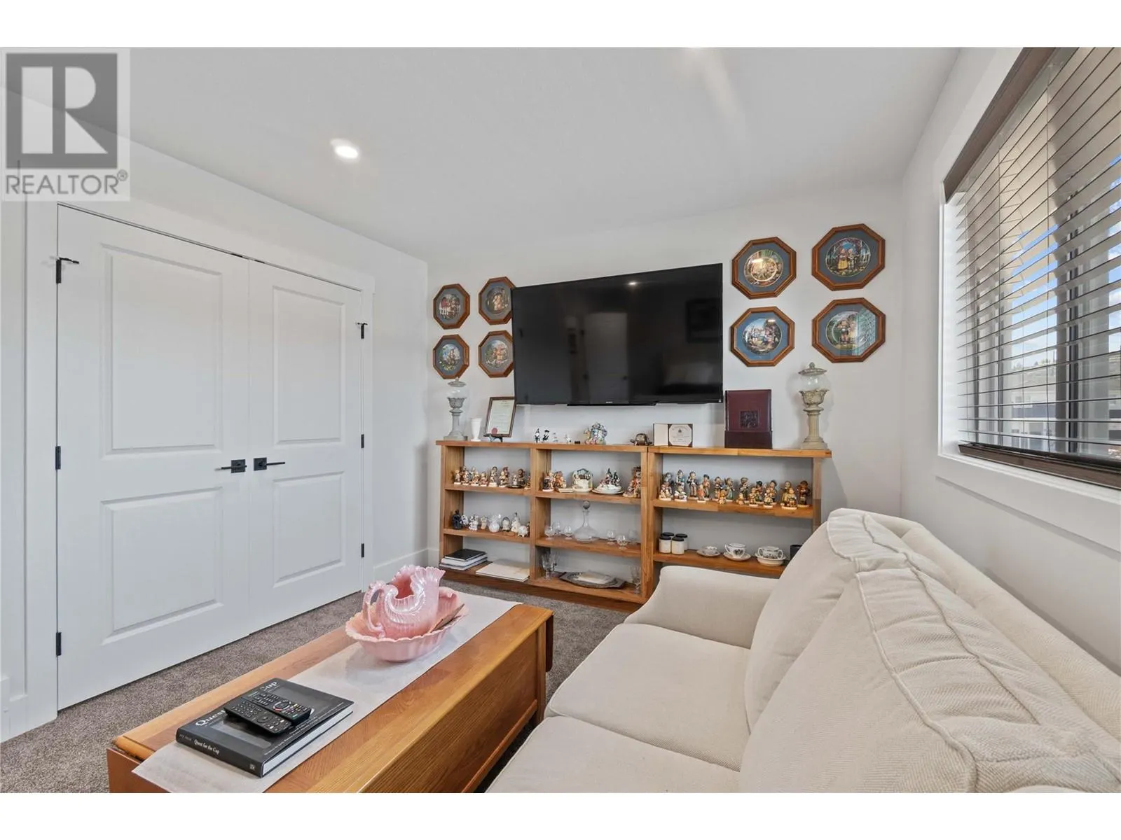 1999 15 Avenue Unit# 30