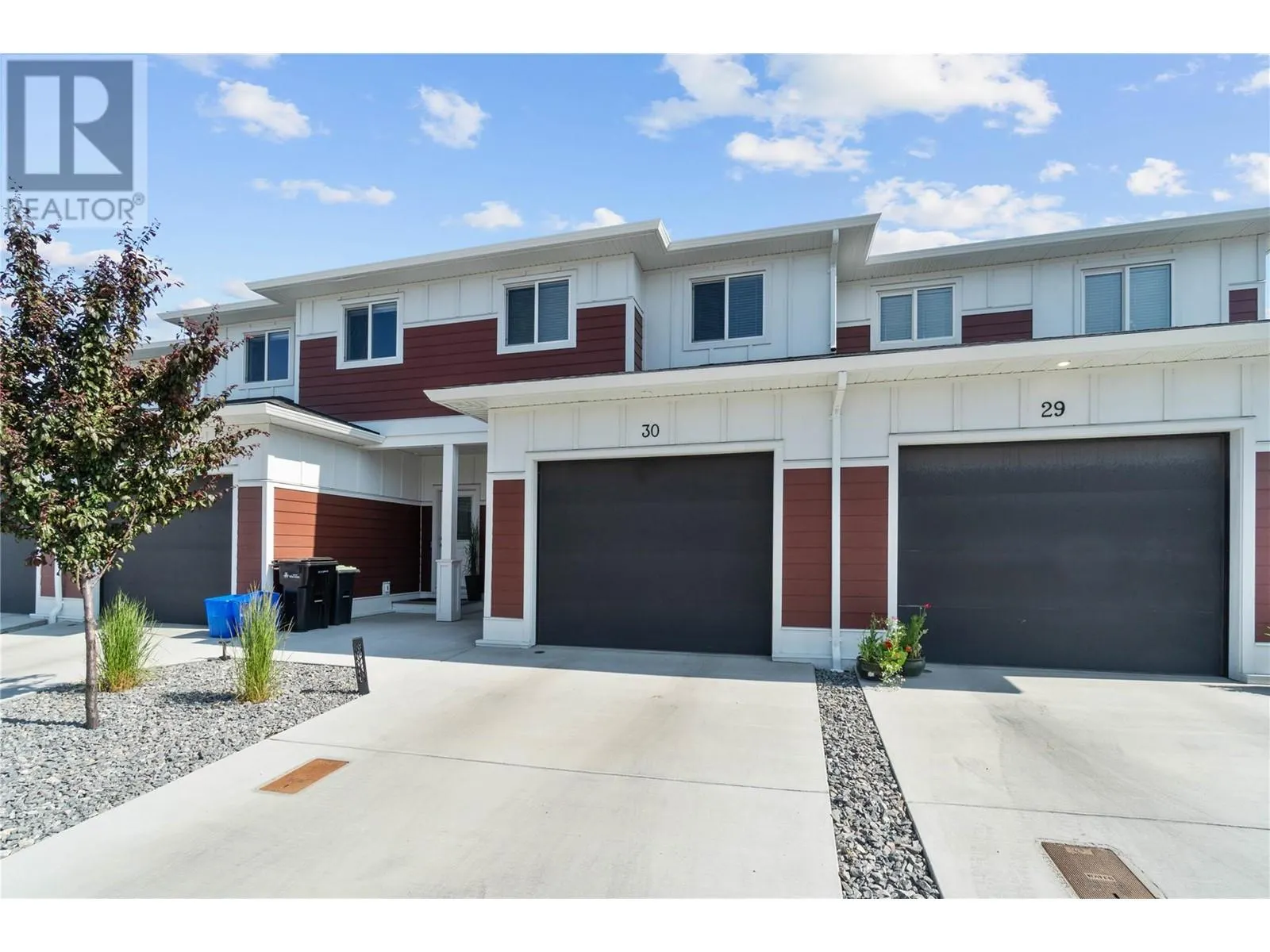 1999 15 Avenue Unit# 30