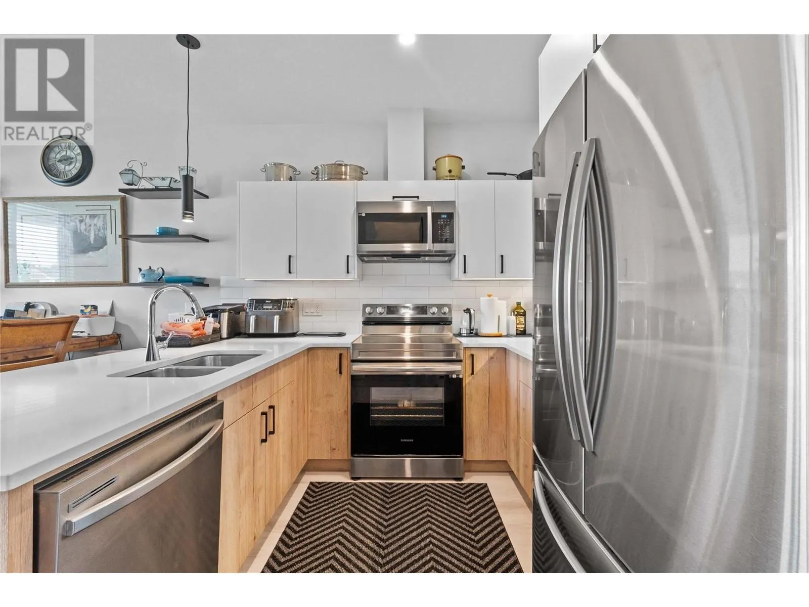 1999 15 Avenue Unit# 30