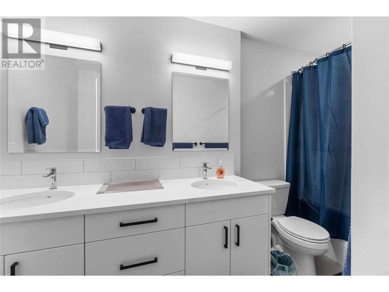 1999 15 Avenue Unit# 30
