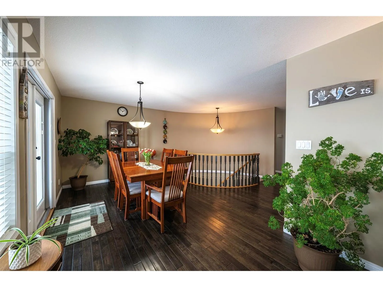 6769 Foothills Drive
