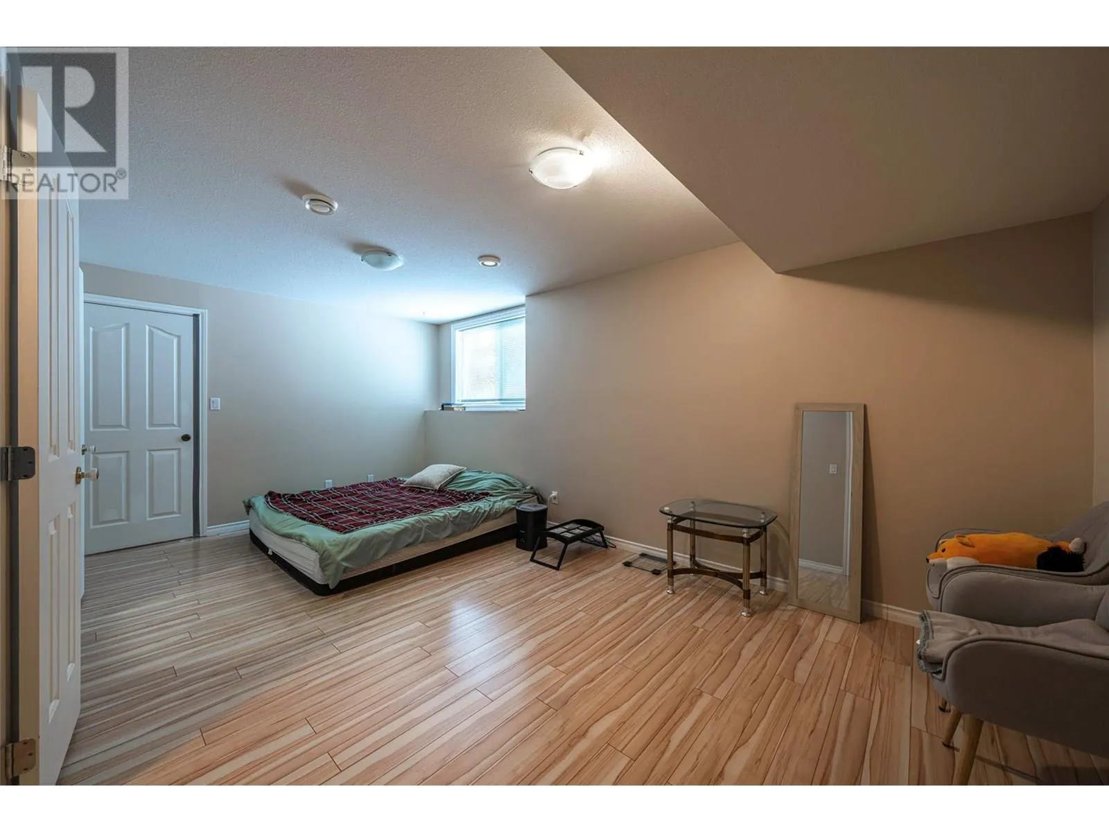 6769 Foothills Drive