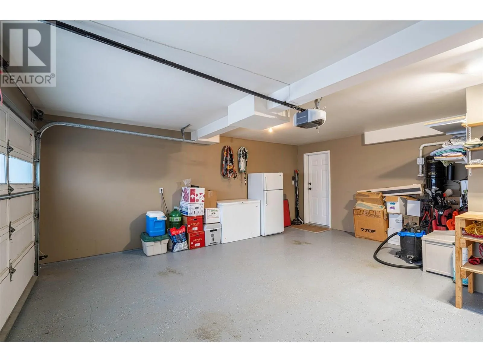 6769 Foothills Drive