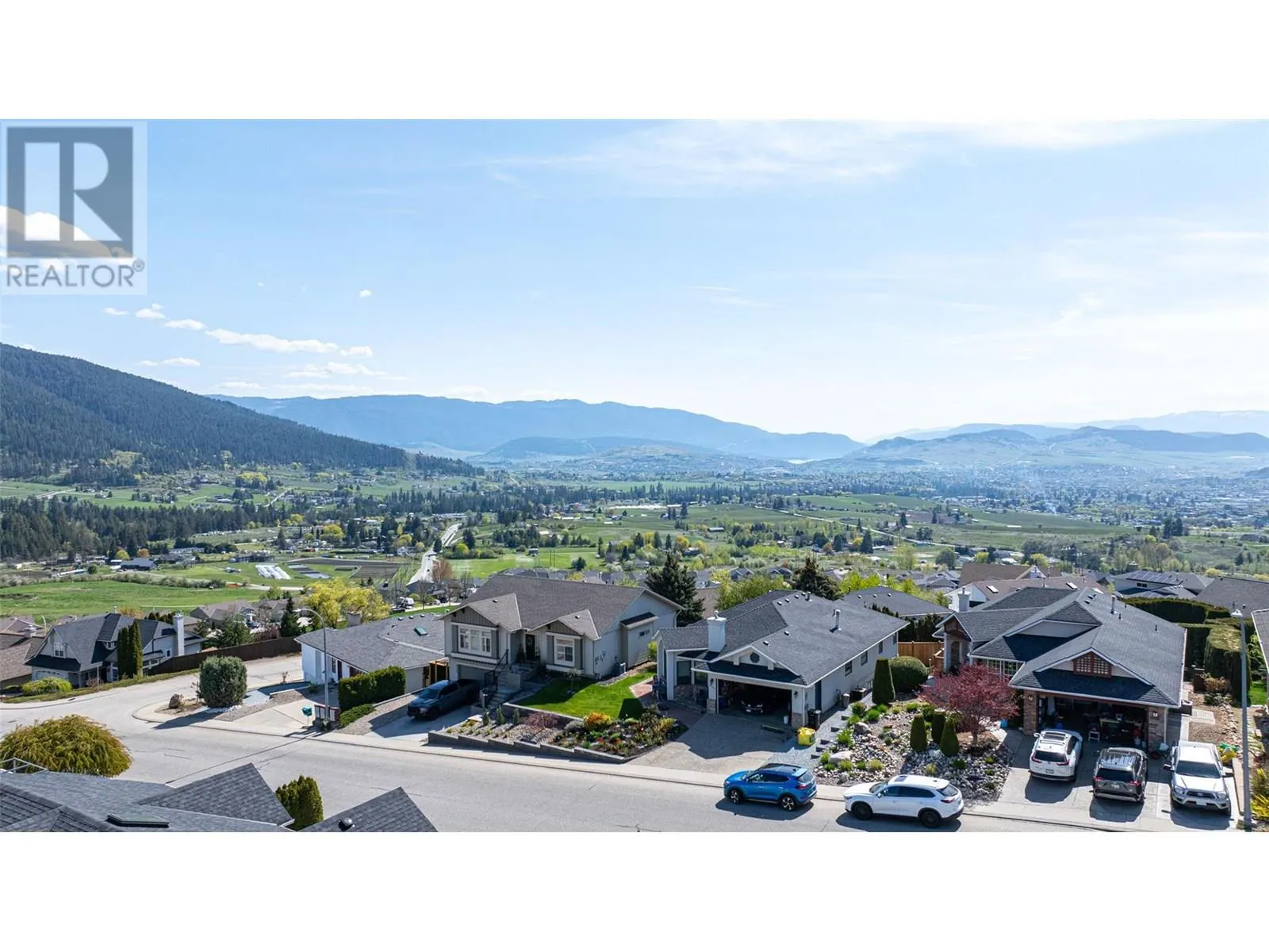 6769 Foothills Drive