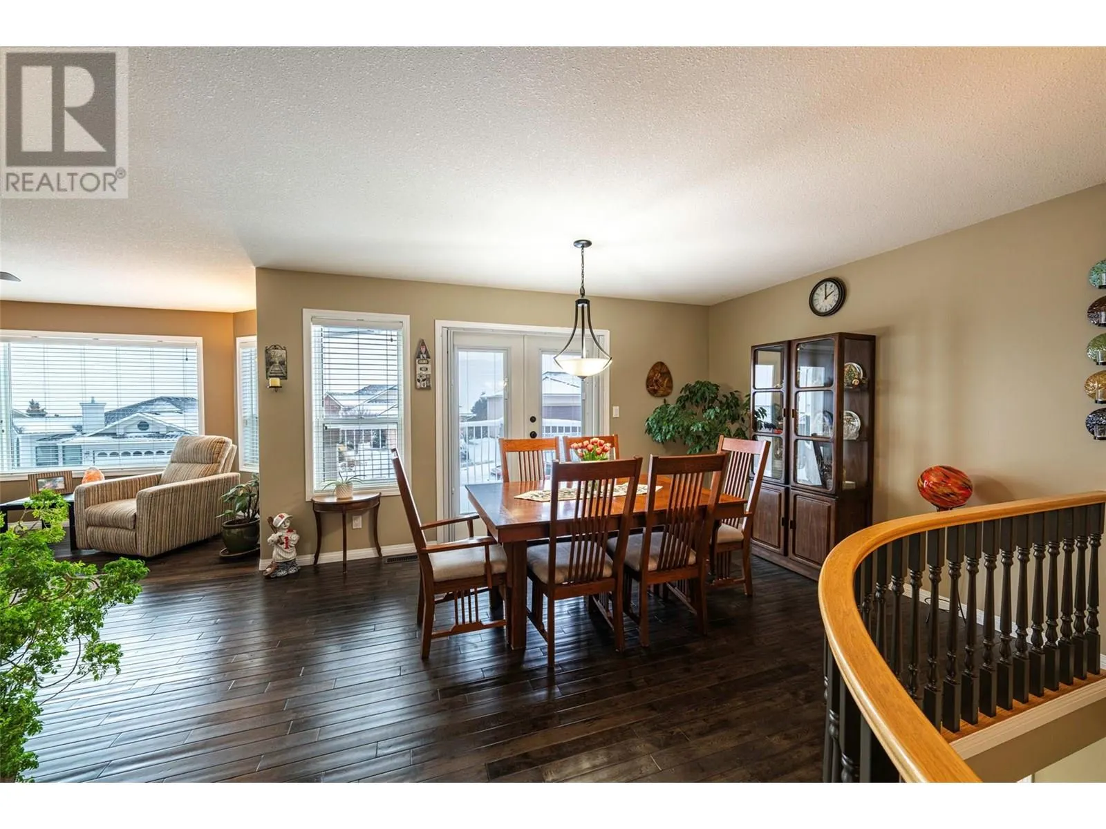 6769 Foothills Drive