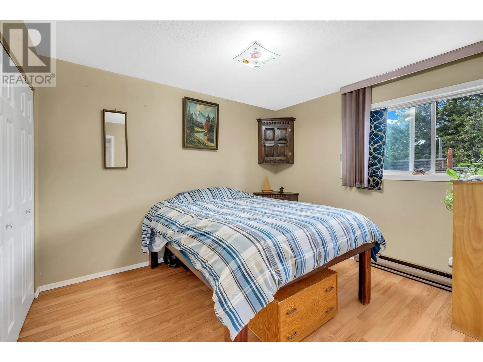 100 Mountain View Drive