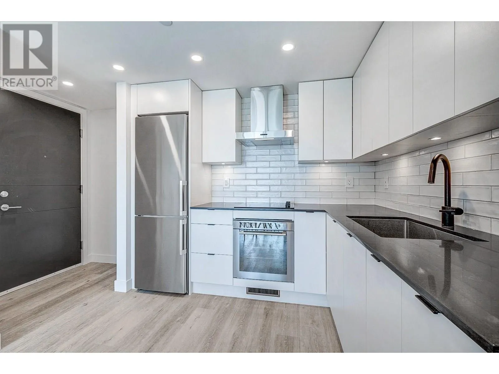 1471 St Paul Street Unit# 1701