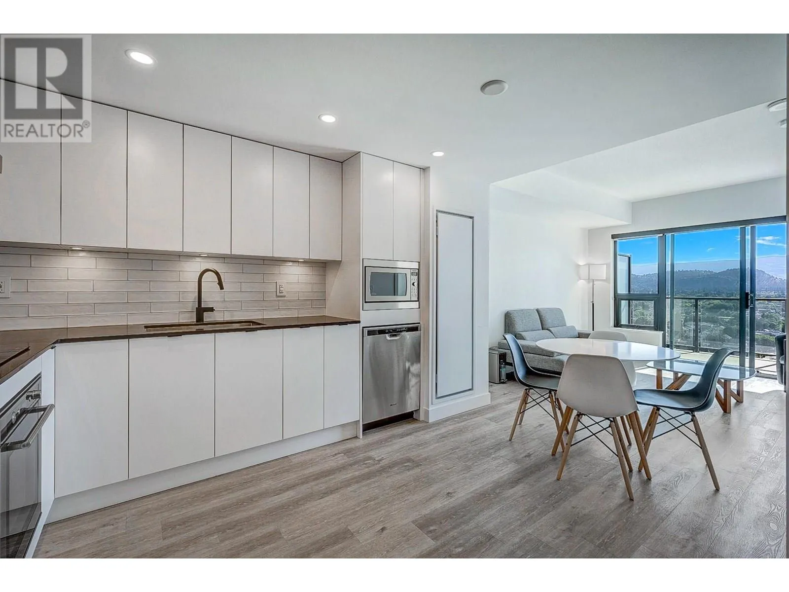 1471 St Paul Street Unit# 1701