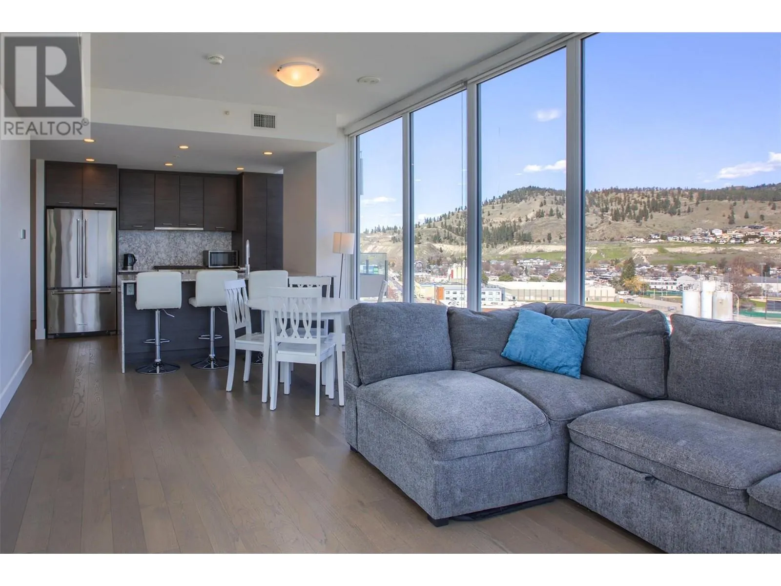 1191 Sunset Drive Unit# 1102