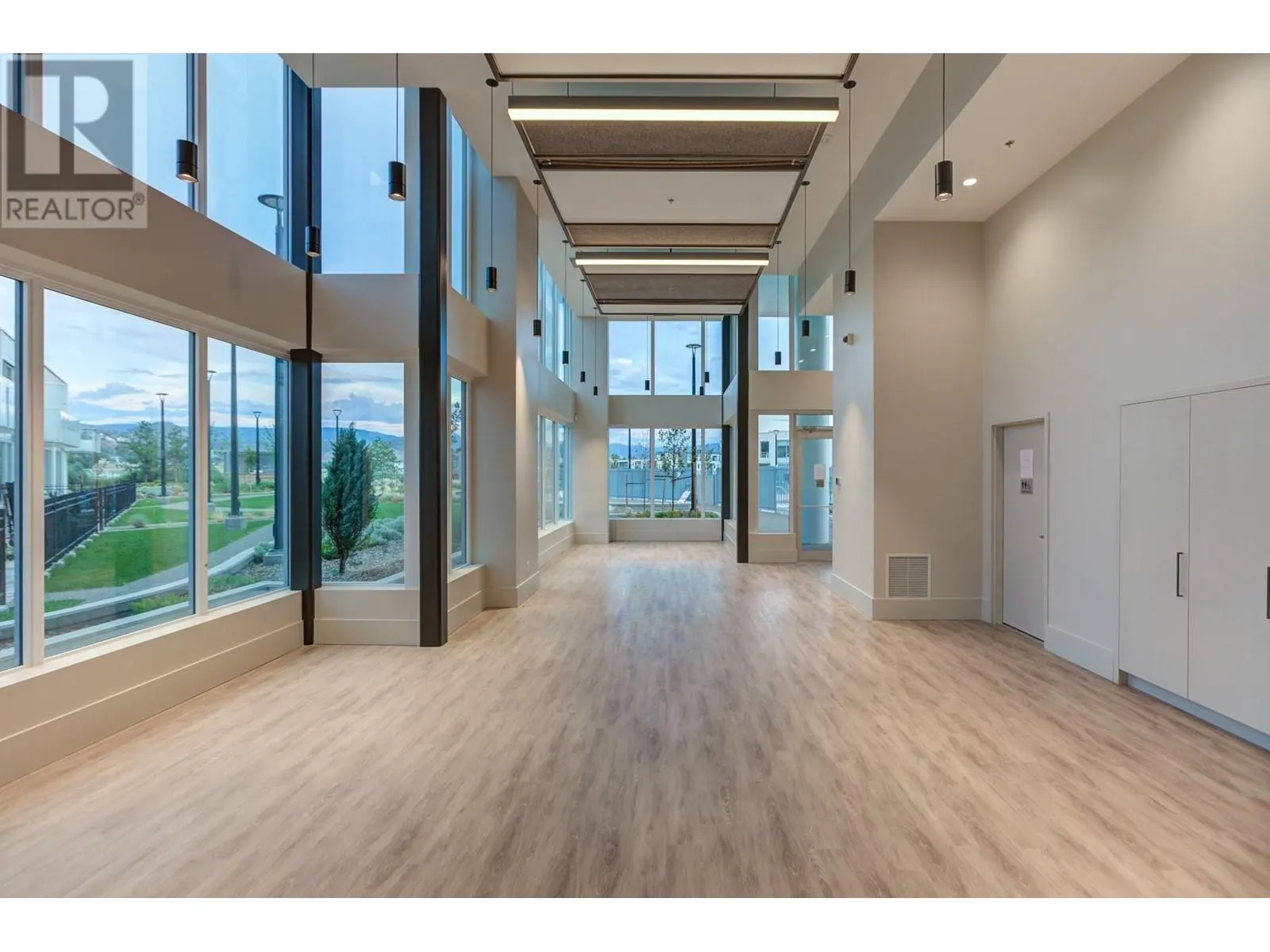 1191 Sunset Drive Unit# 1102