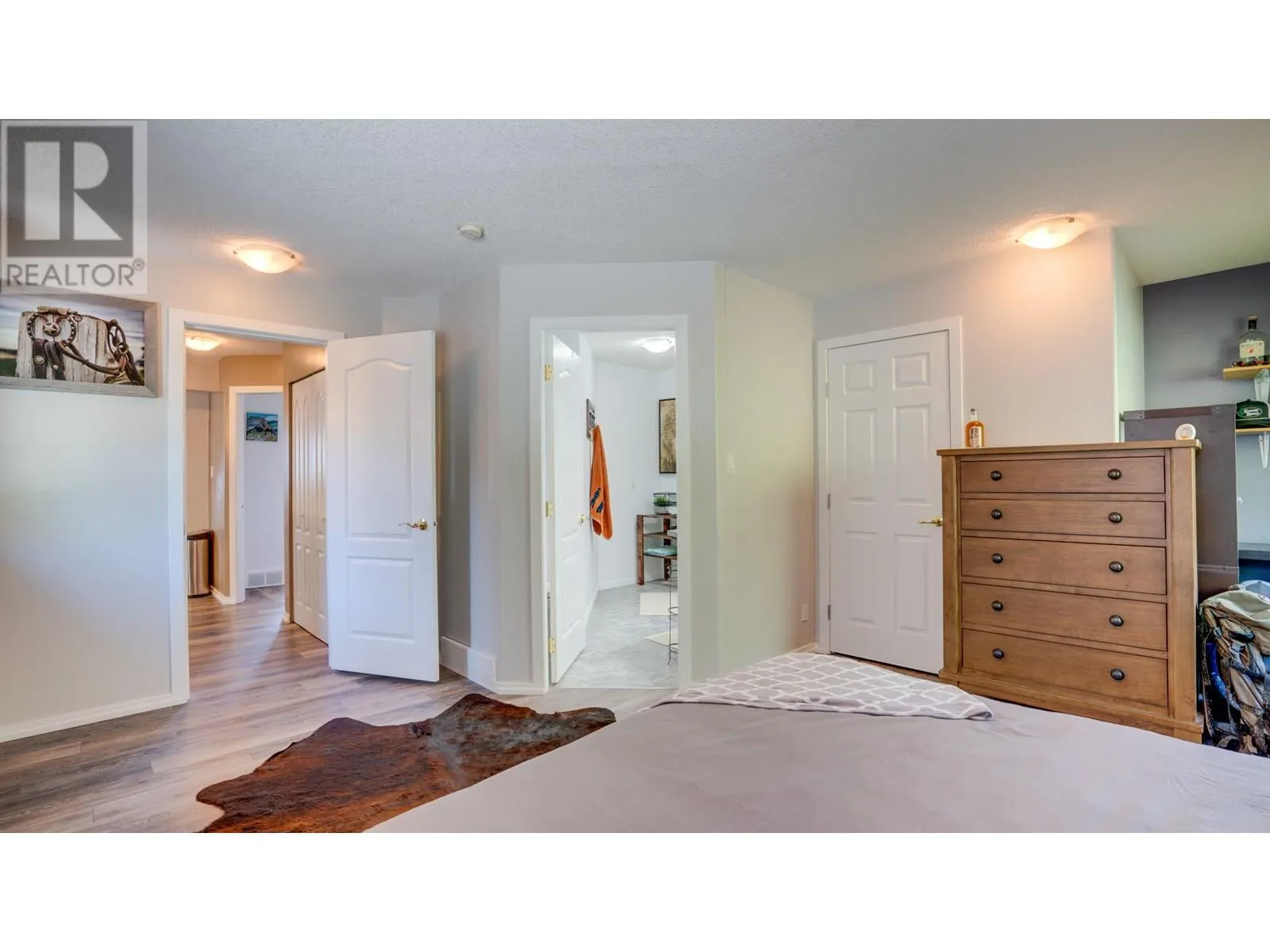 4767 Grandview Flats N Road