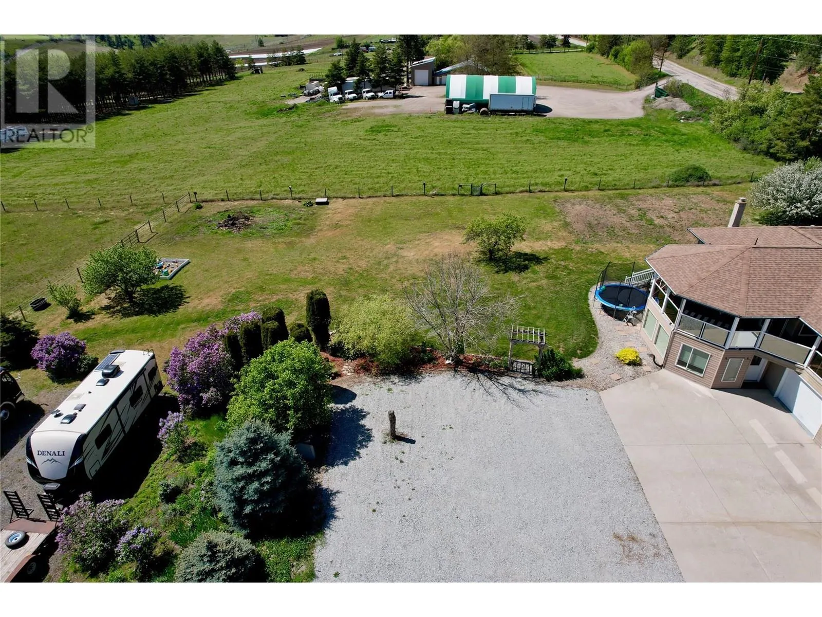 4767 Grandview Flats N Road