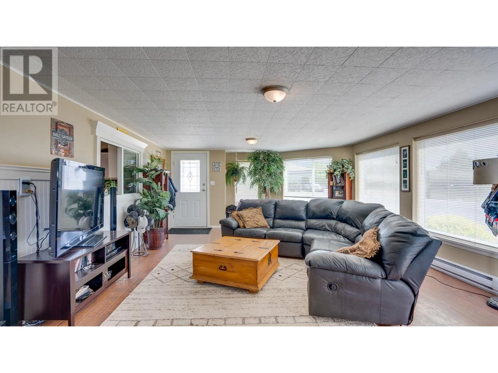 4767 Grandview Flats N Road