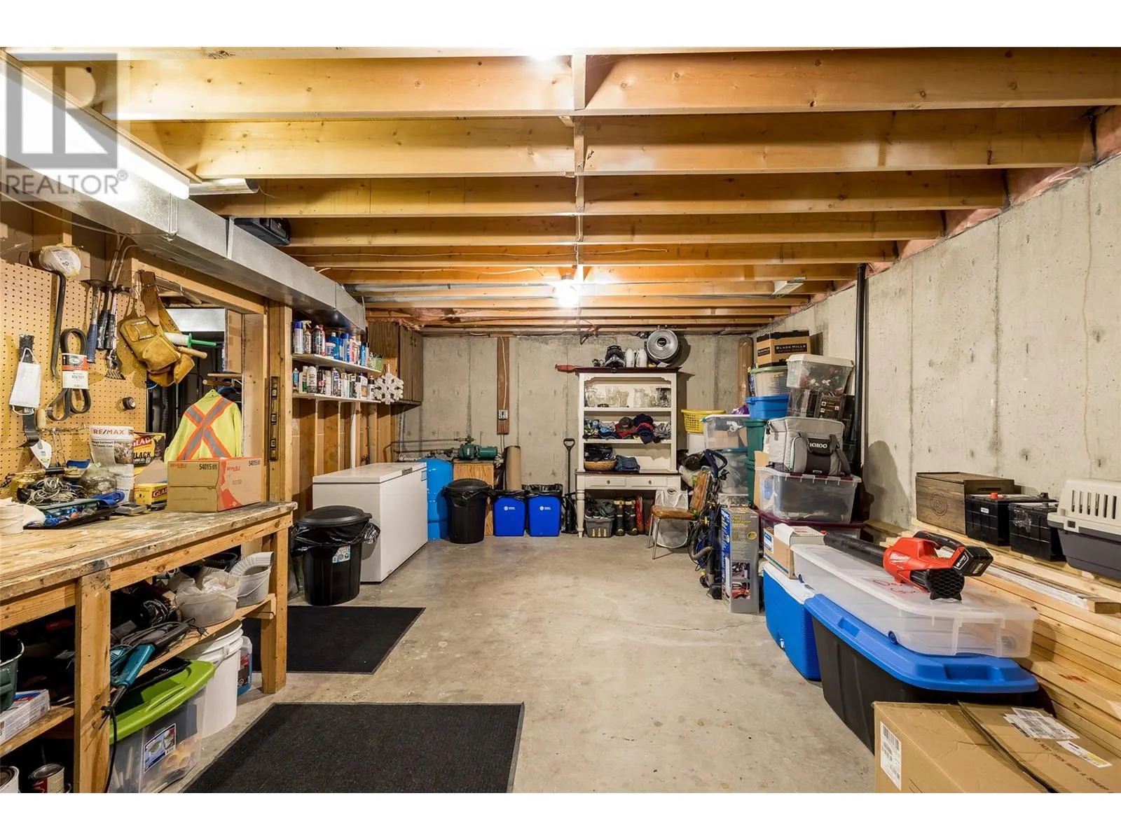 8765 Forsberg Road