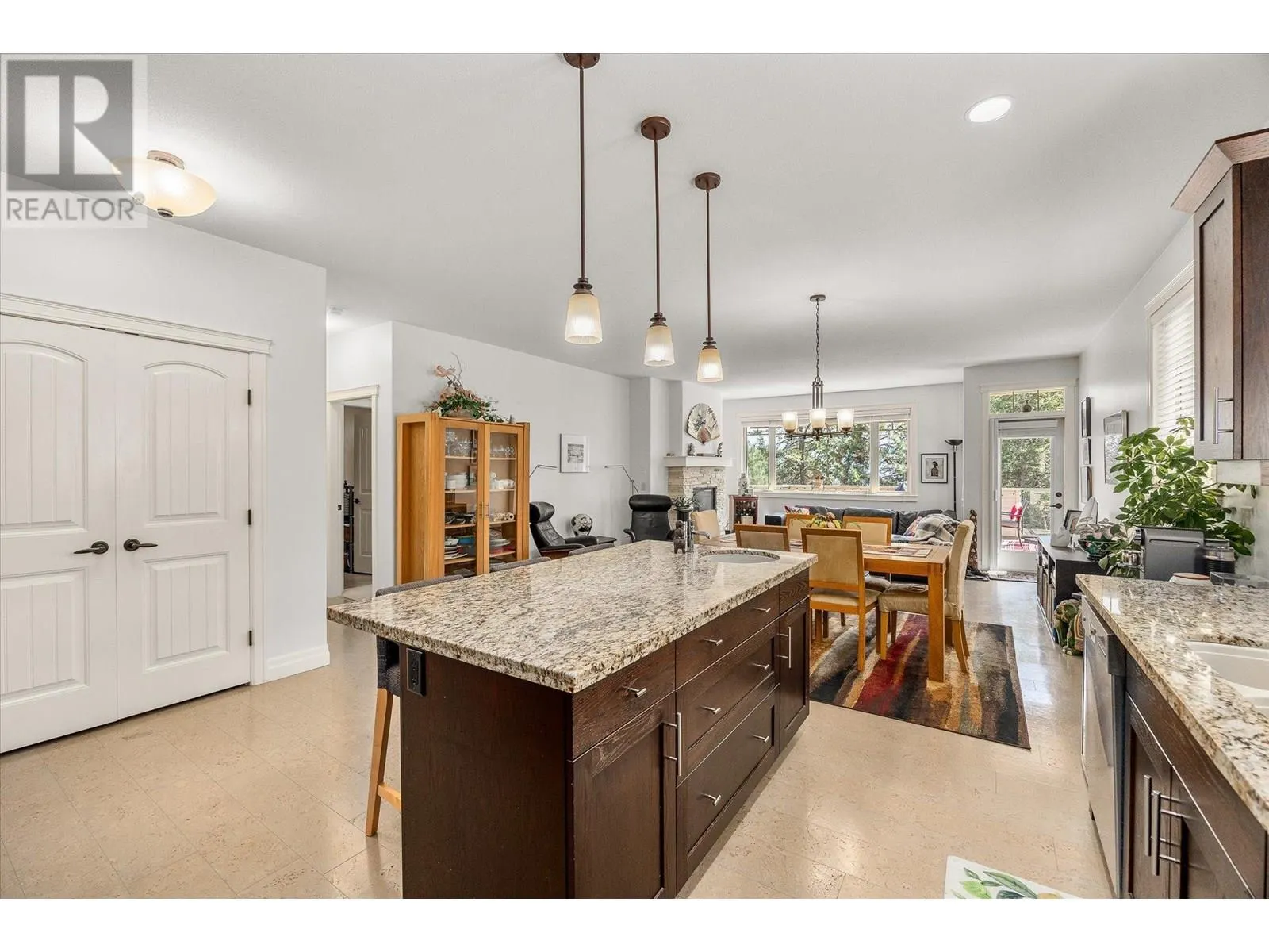 2283 Shannon Heights Court Unit# 14