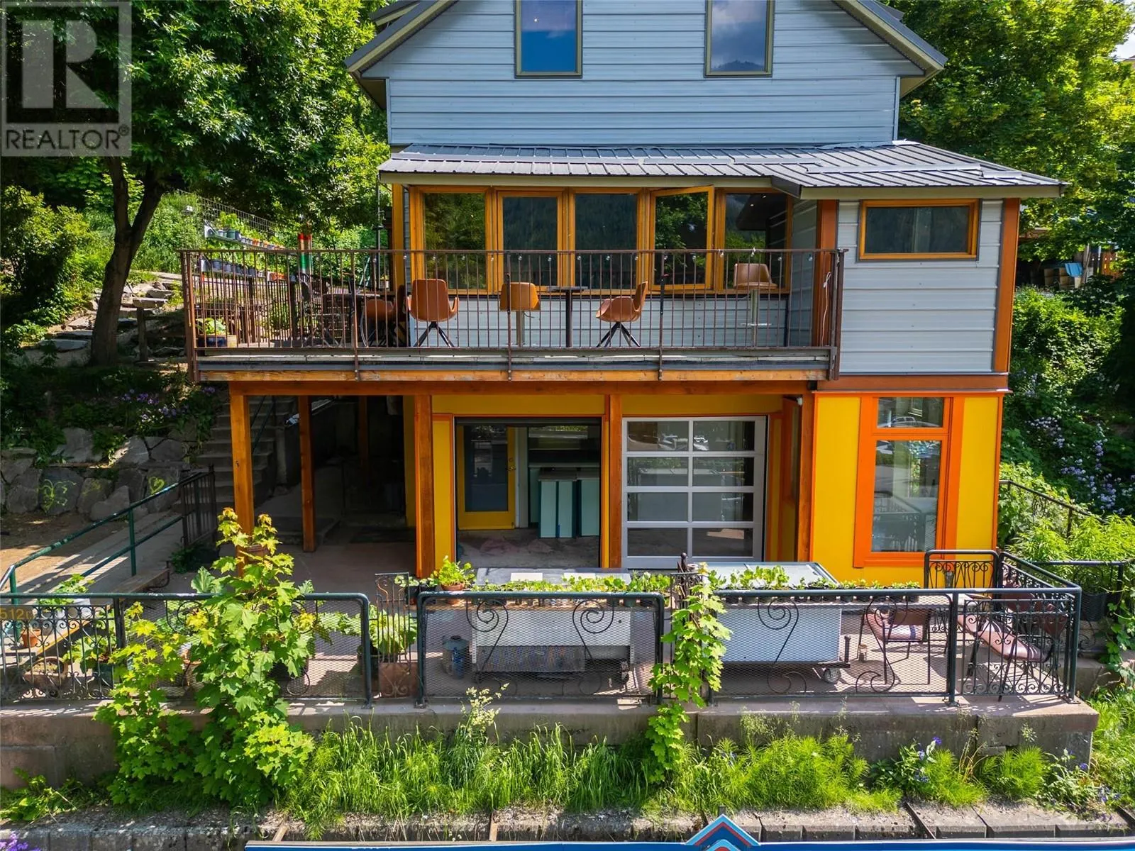 512 Hendryx Street