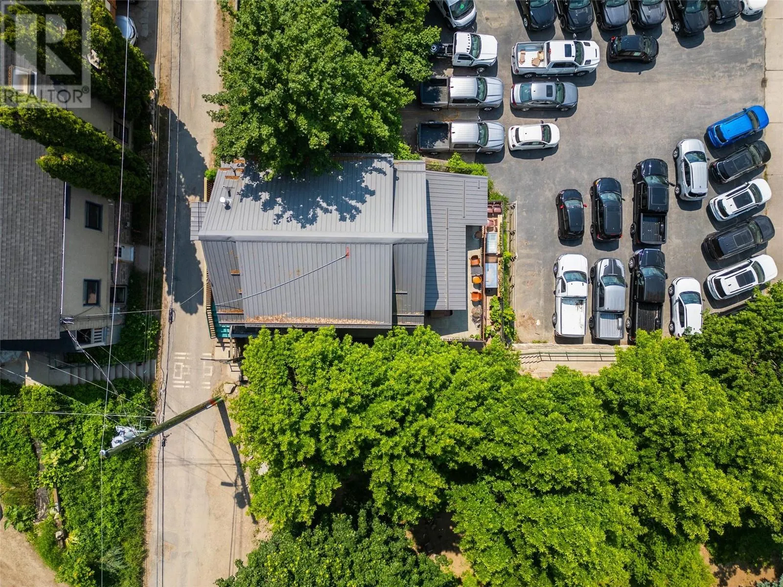 512 Hendryx Street