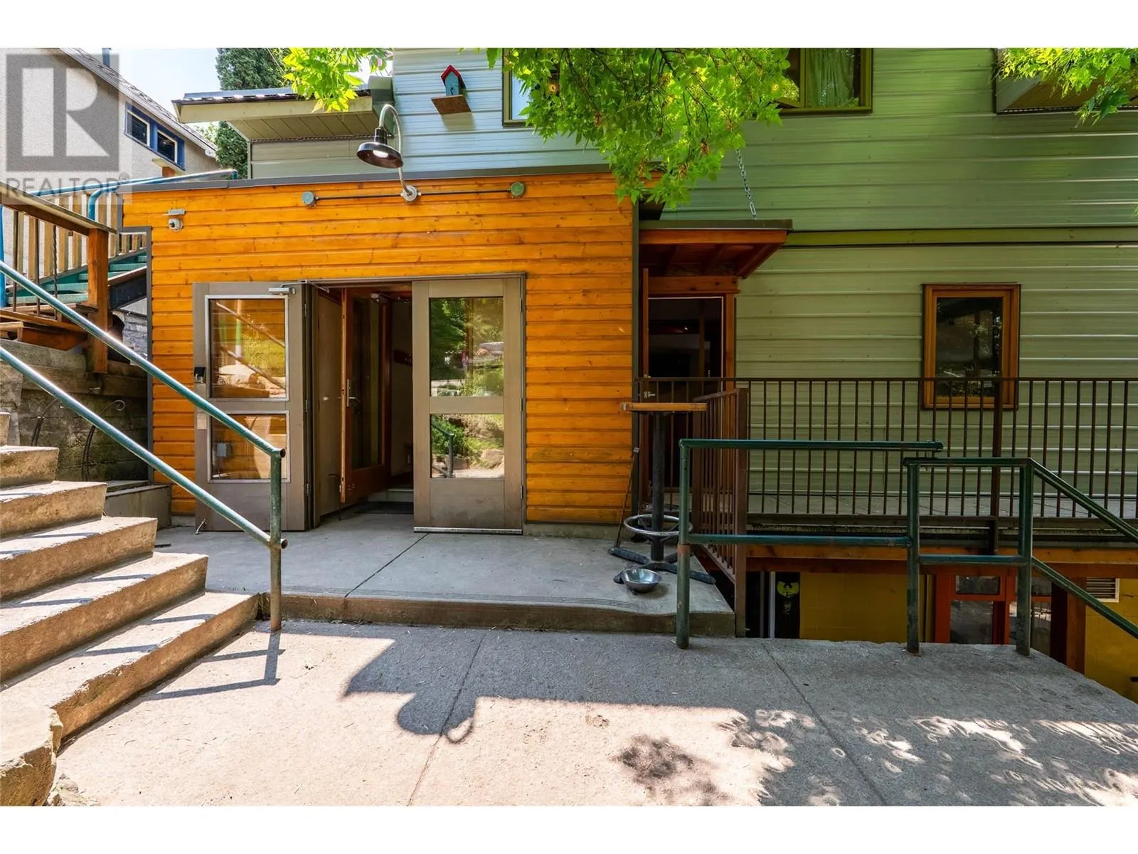 512 Hendryx Street