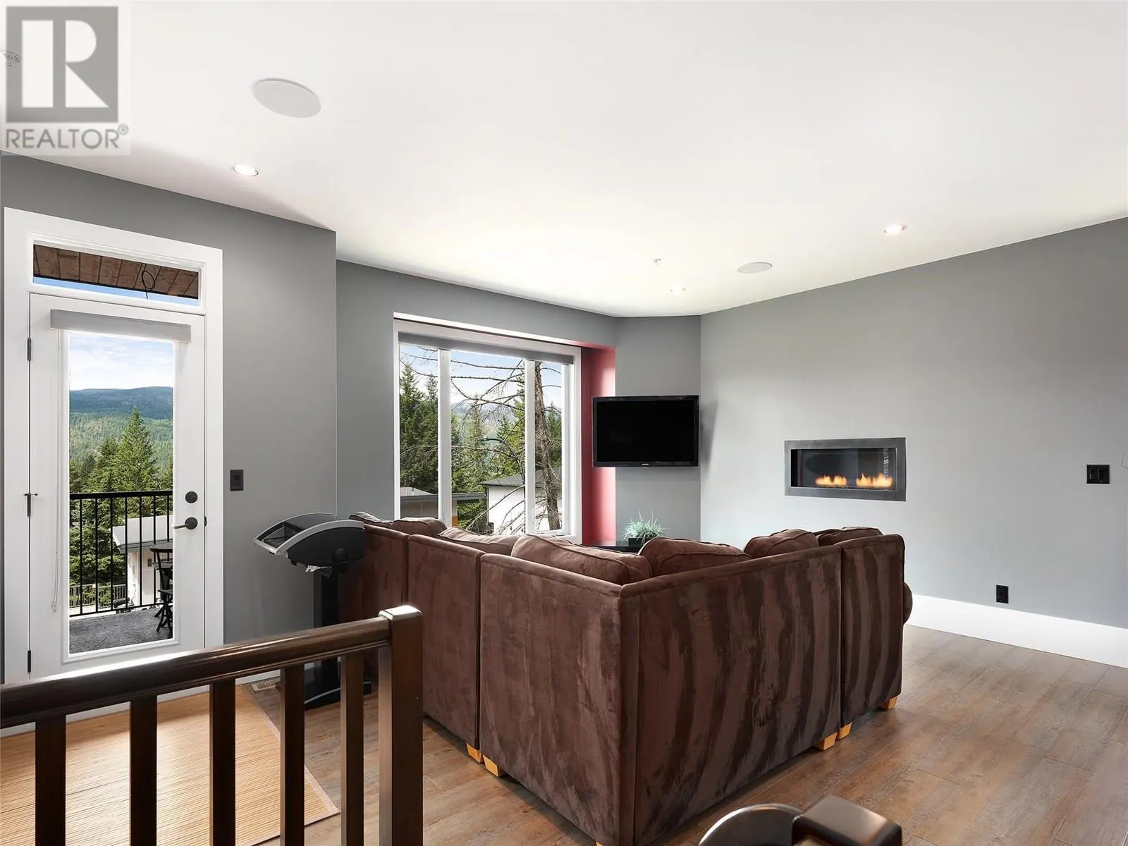 27 Garmisch Road