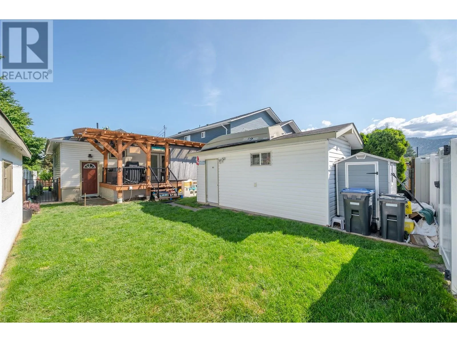 480 Orchard Avenue