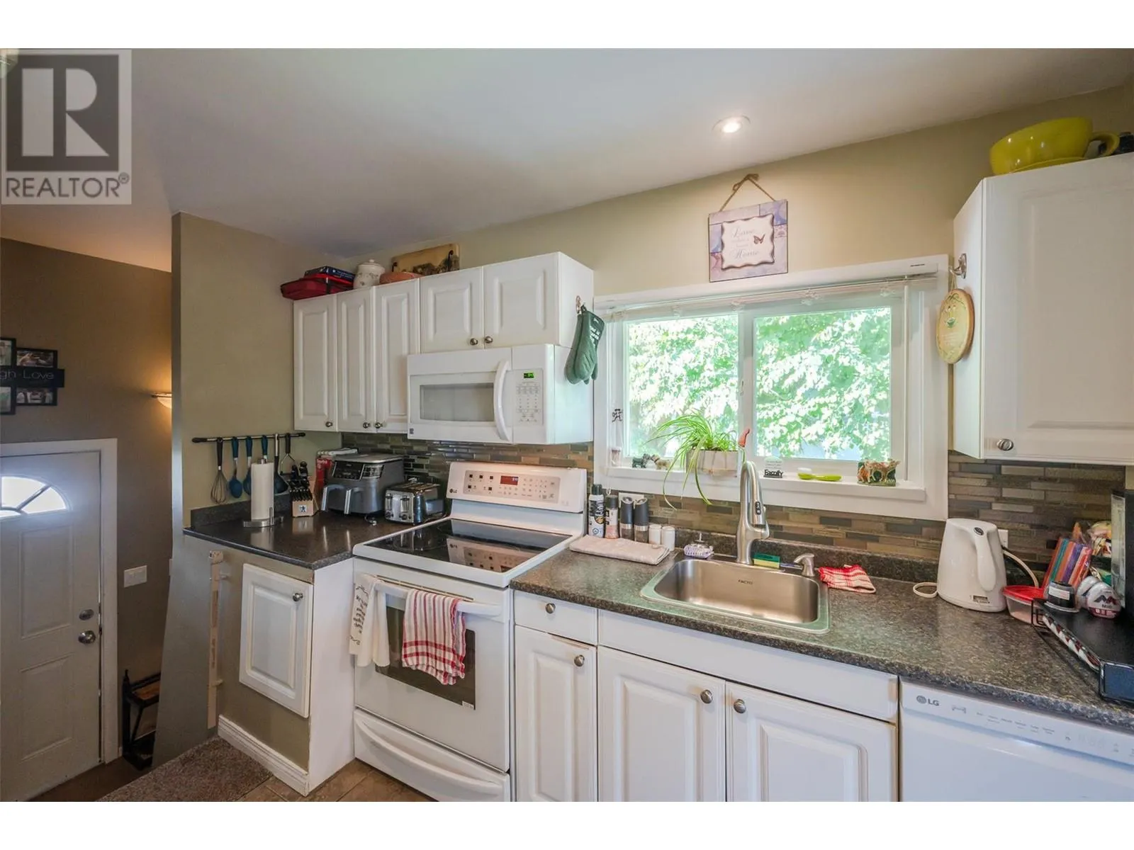 480 Orchard Avenue