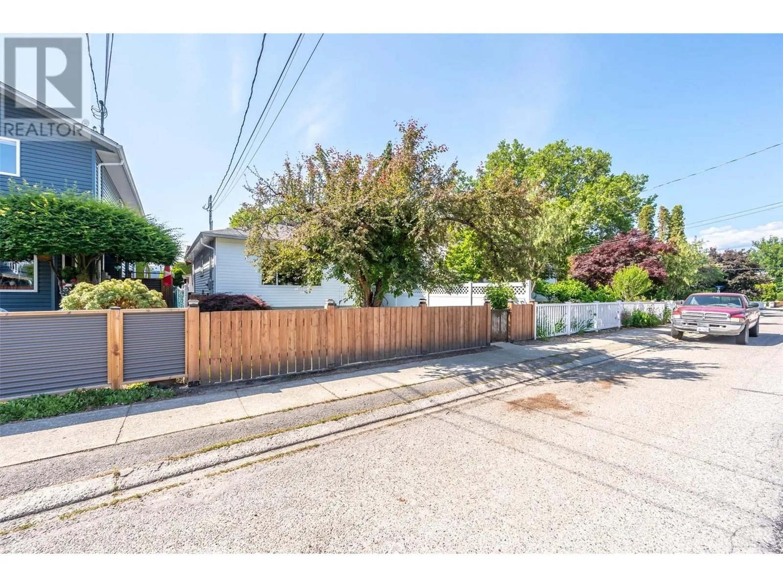 480 Orchard Avenue