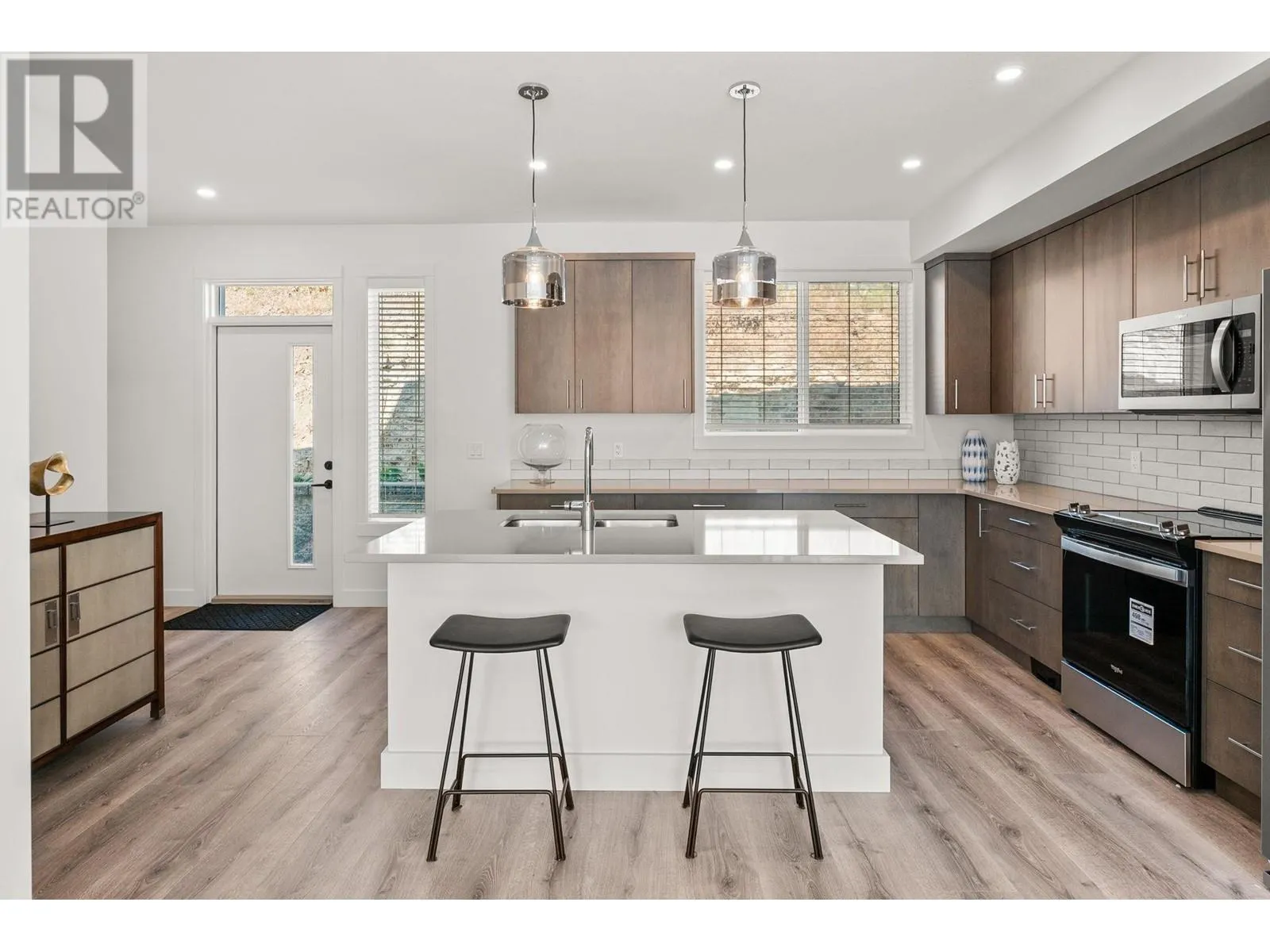 610 Academy Way Unit# 117