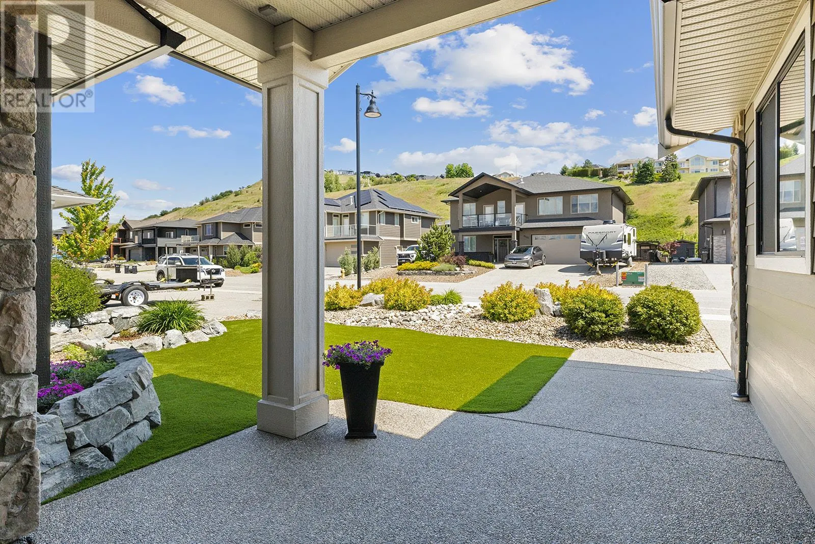 6658 Blackcomb Way