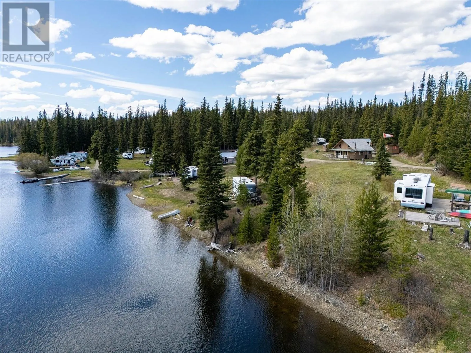 9437 Dominic Lake FSR Road