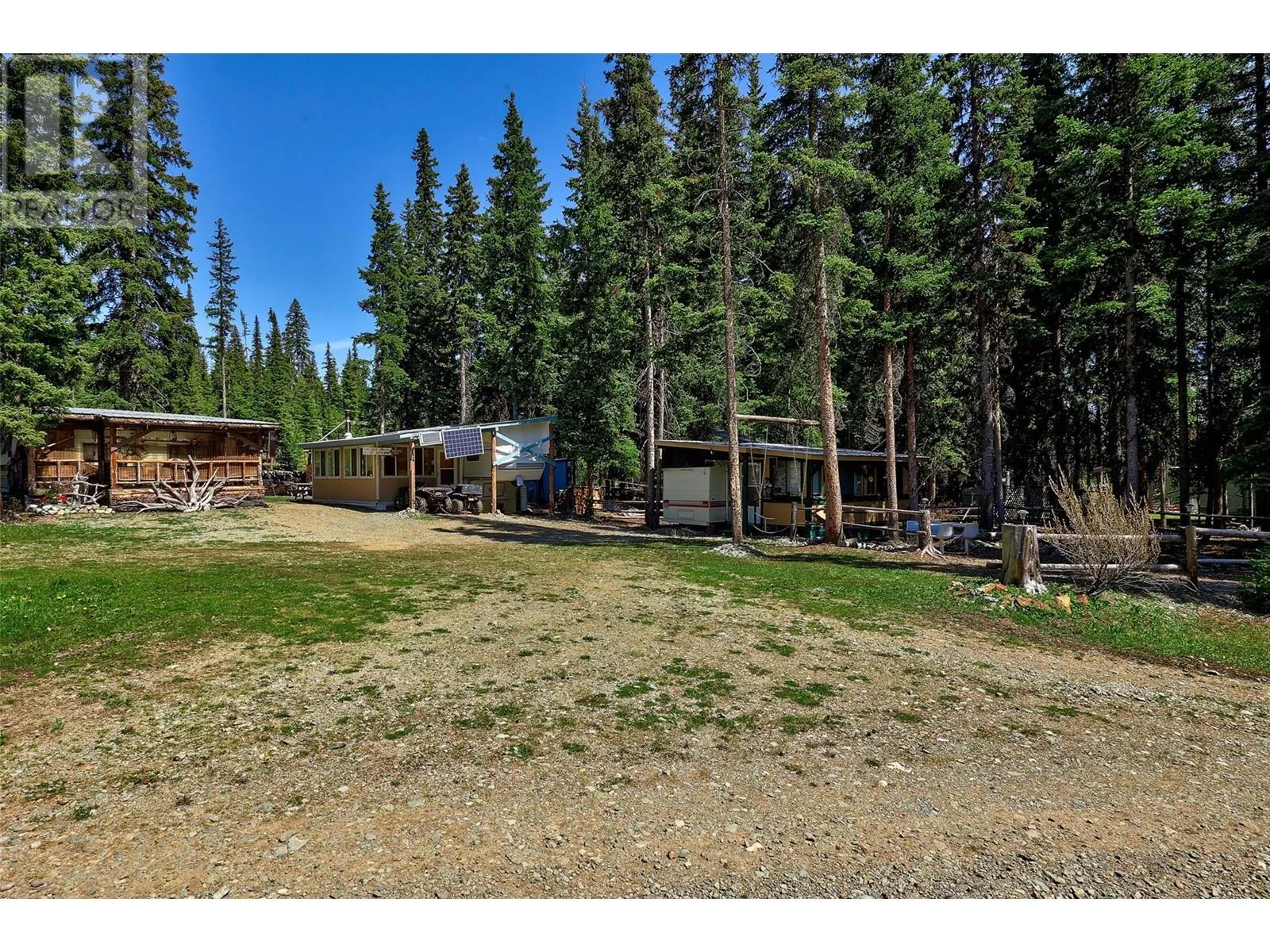 9437 Dominic Lake FSR Road