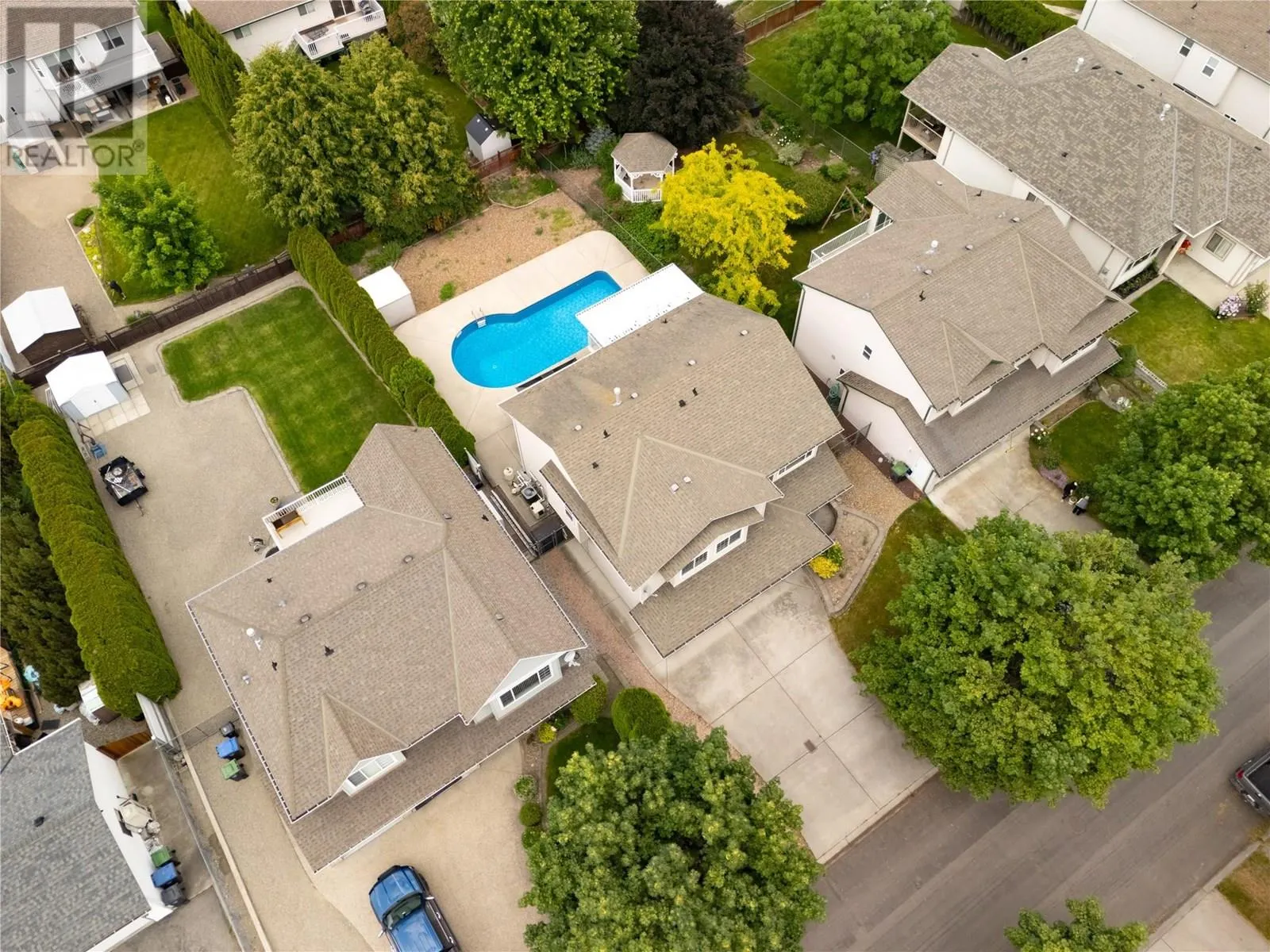 506 Harrop Avenue
