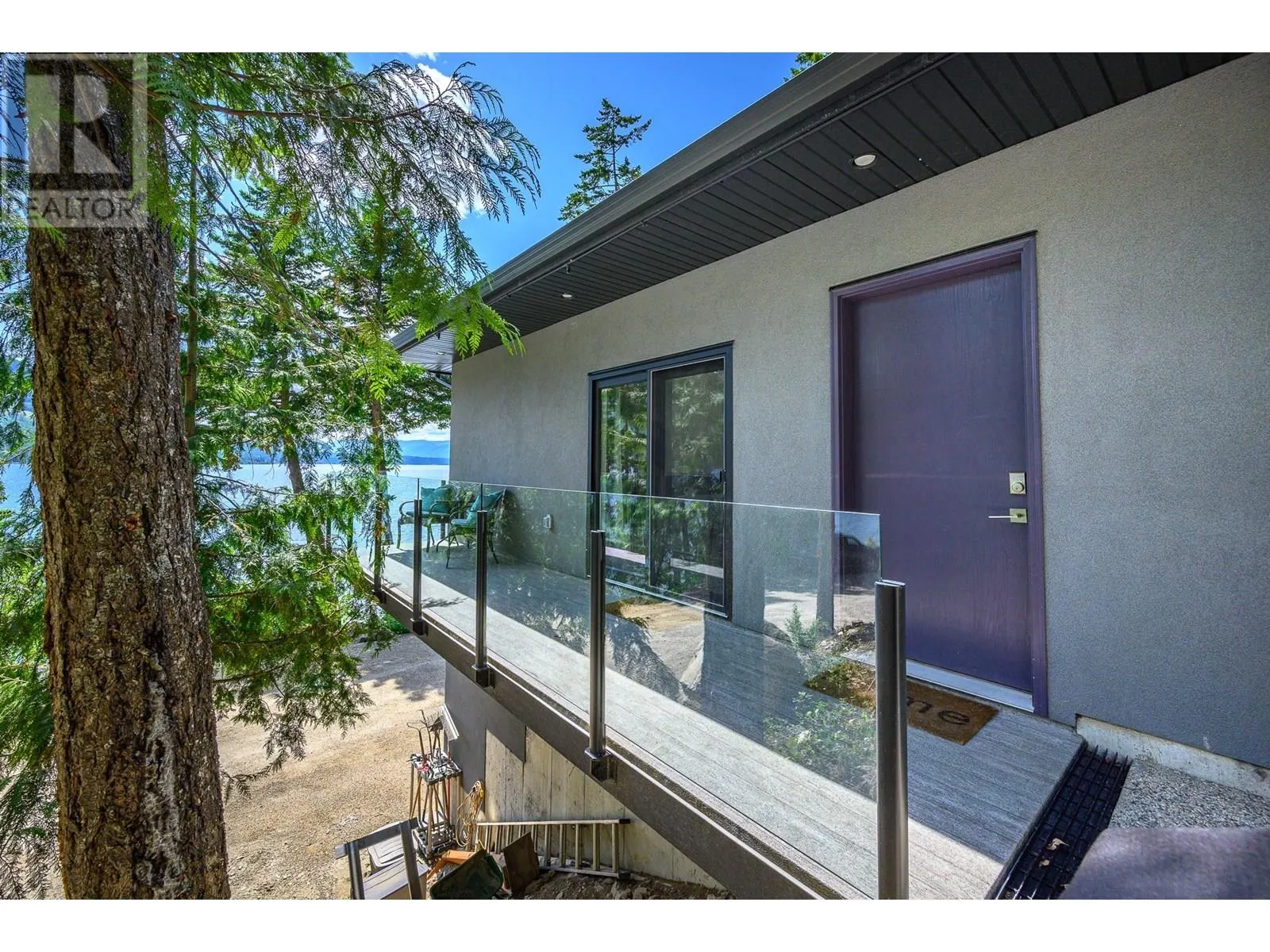 5846 Sunnybrae-Canoe Point Road