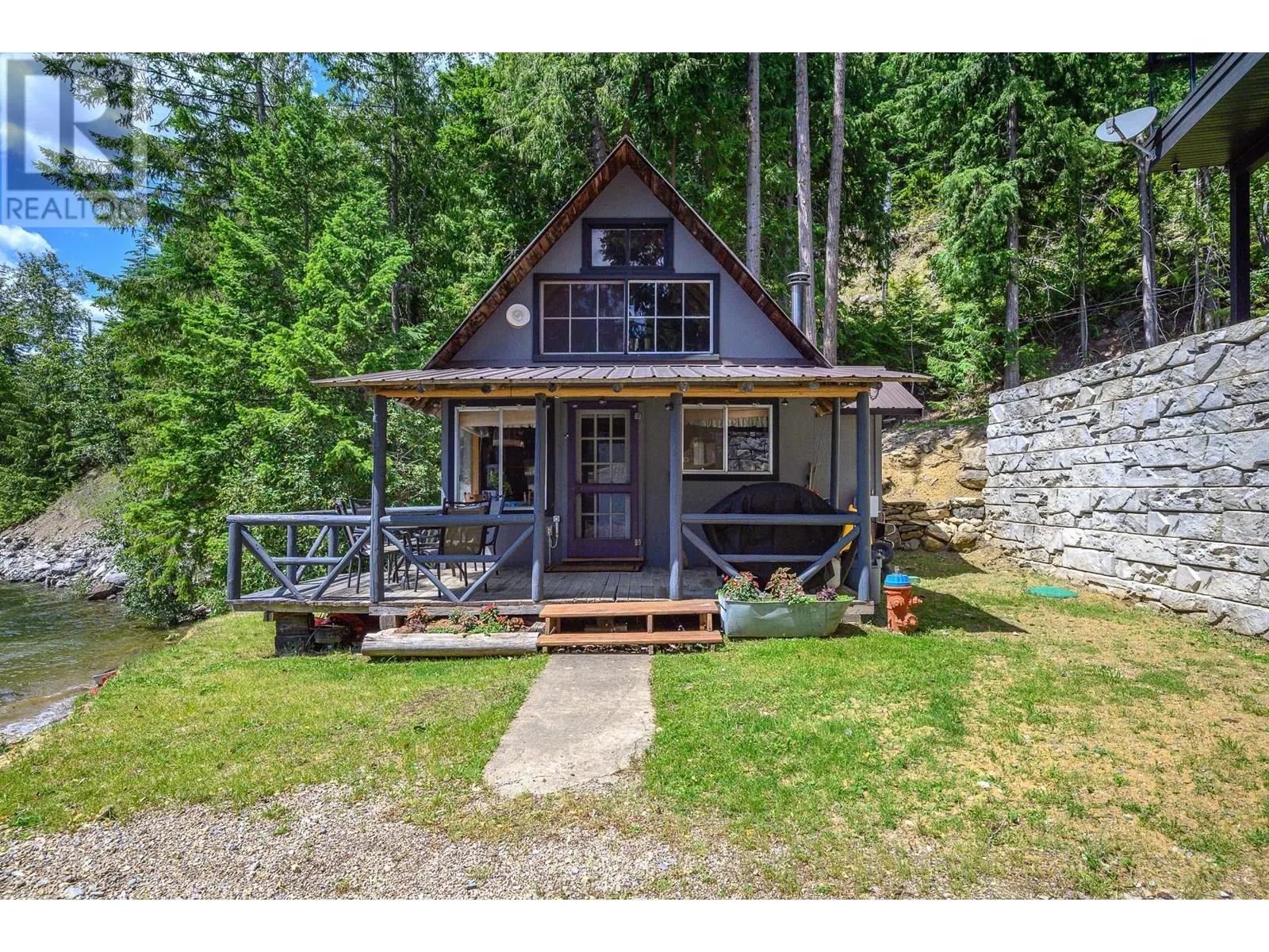 5846 Sunnybrae-Canoe Point Road