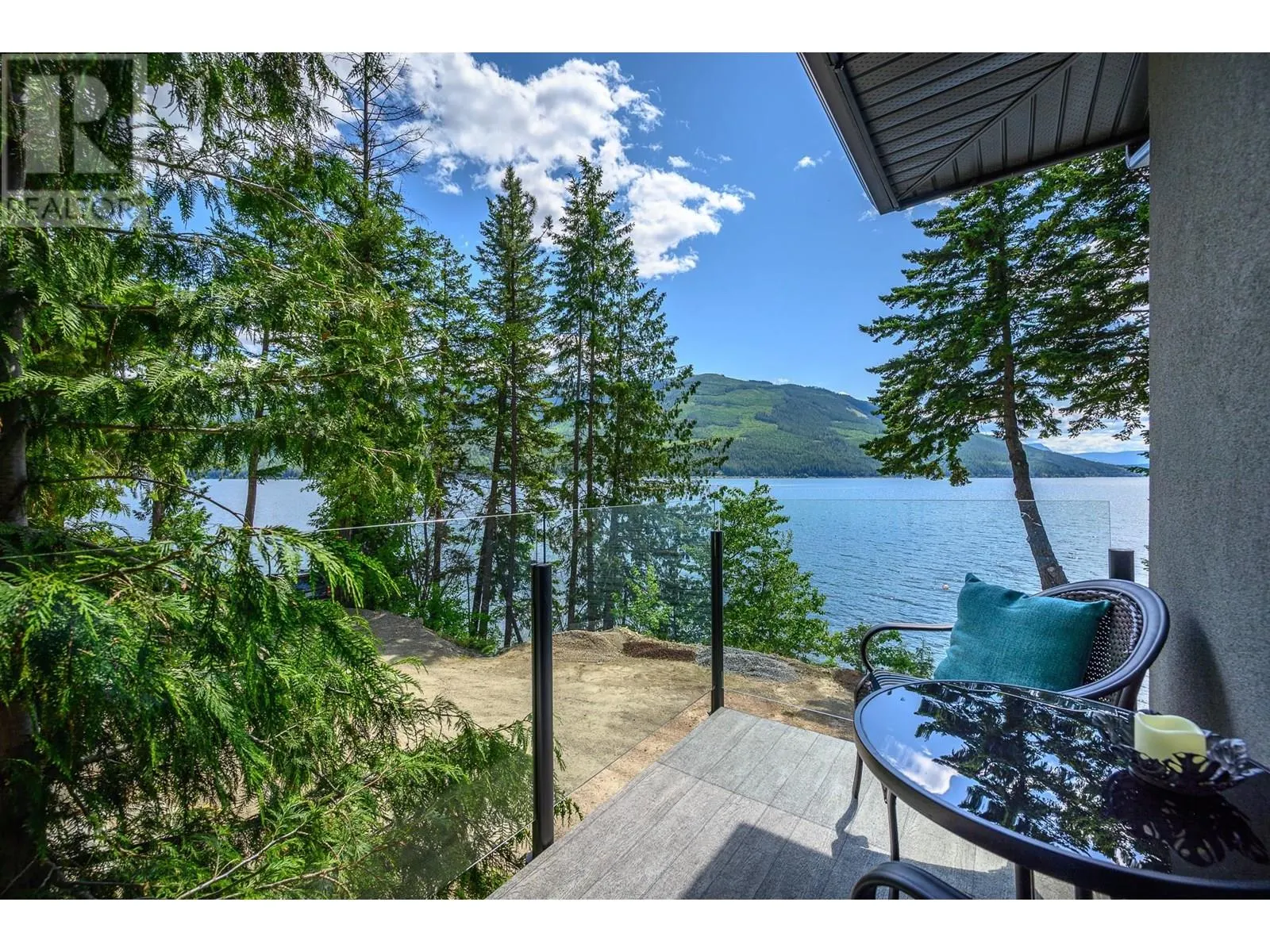 5846 Sunnybrae-Canoe Point Road