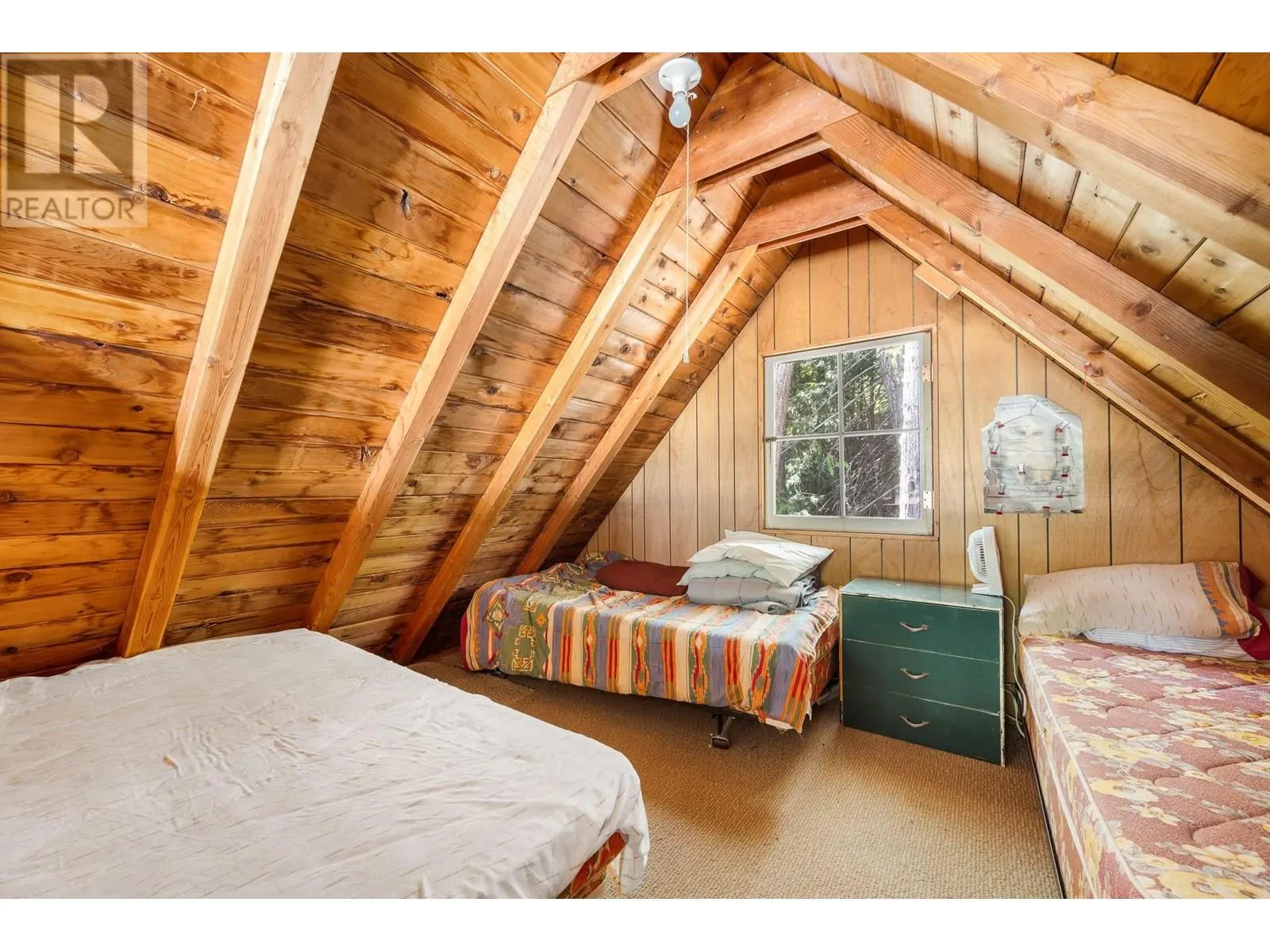 5846 Sunnybrae-Canoe Point Road