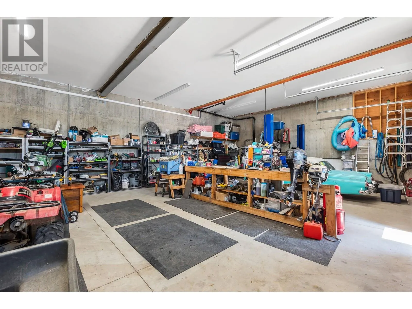 5846 Sunnybrae-Canoe Point Road