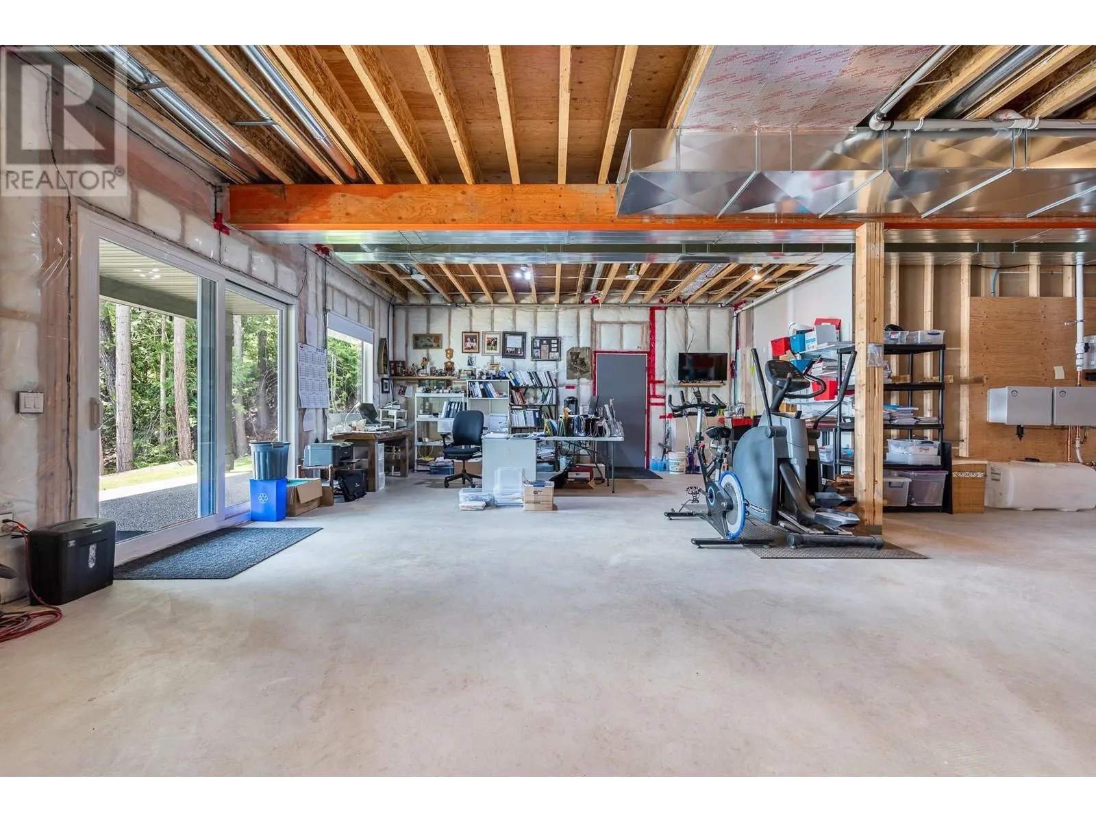 5846 Sunnybrae-Canoe Point Road