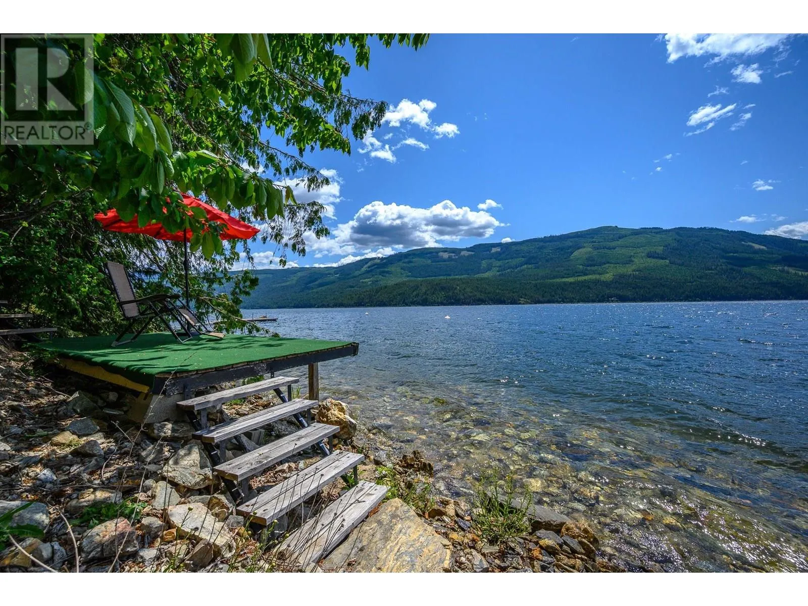 5846 Sunnybrae-Canoe Point Road