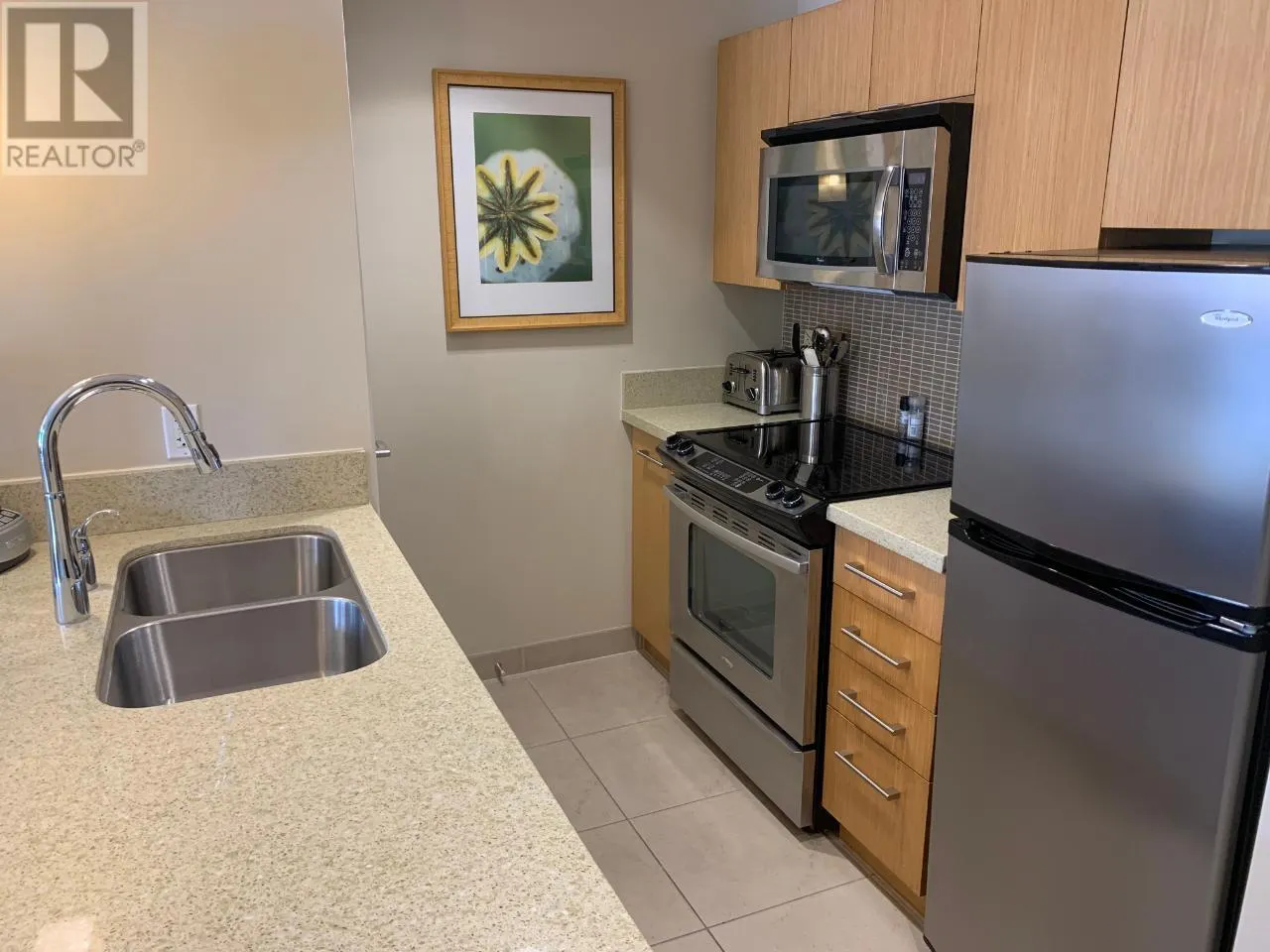 15 PARK Place Unit# 416
