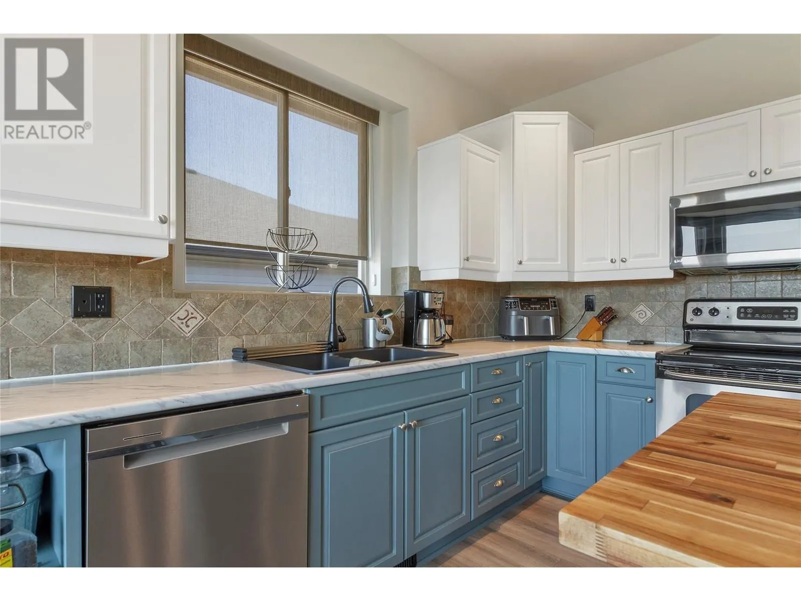 1008 Mt. Begbie Drive