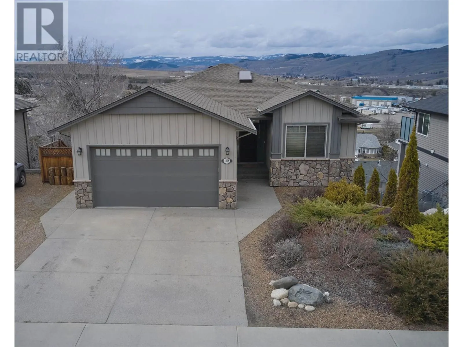 1008 Mt. Begbie Drive