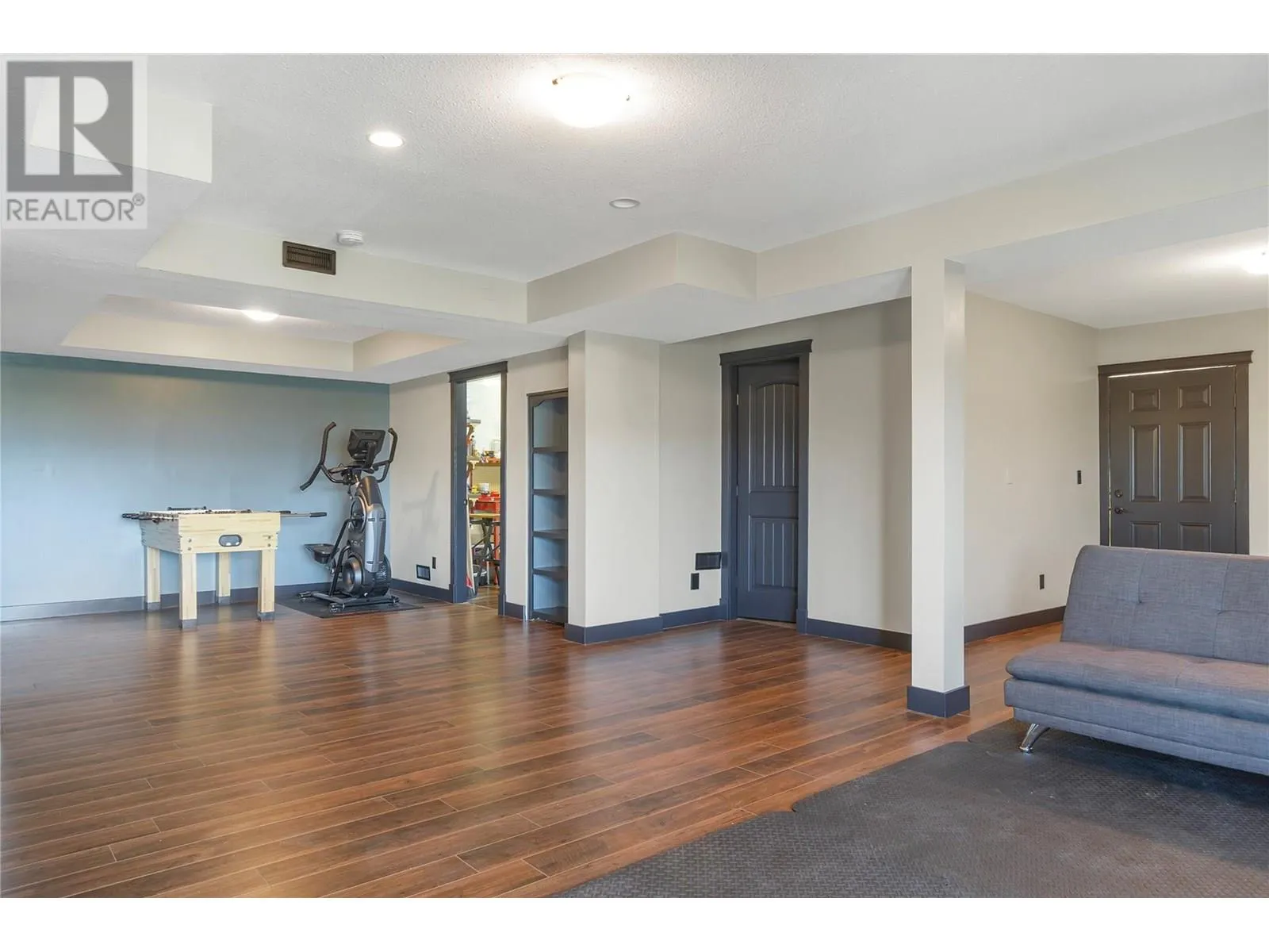 1008 Mt. Begbie Drive
