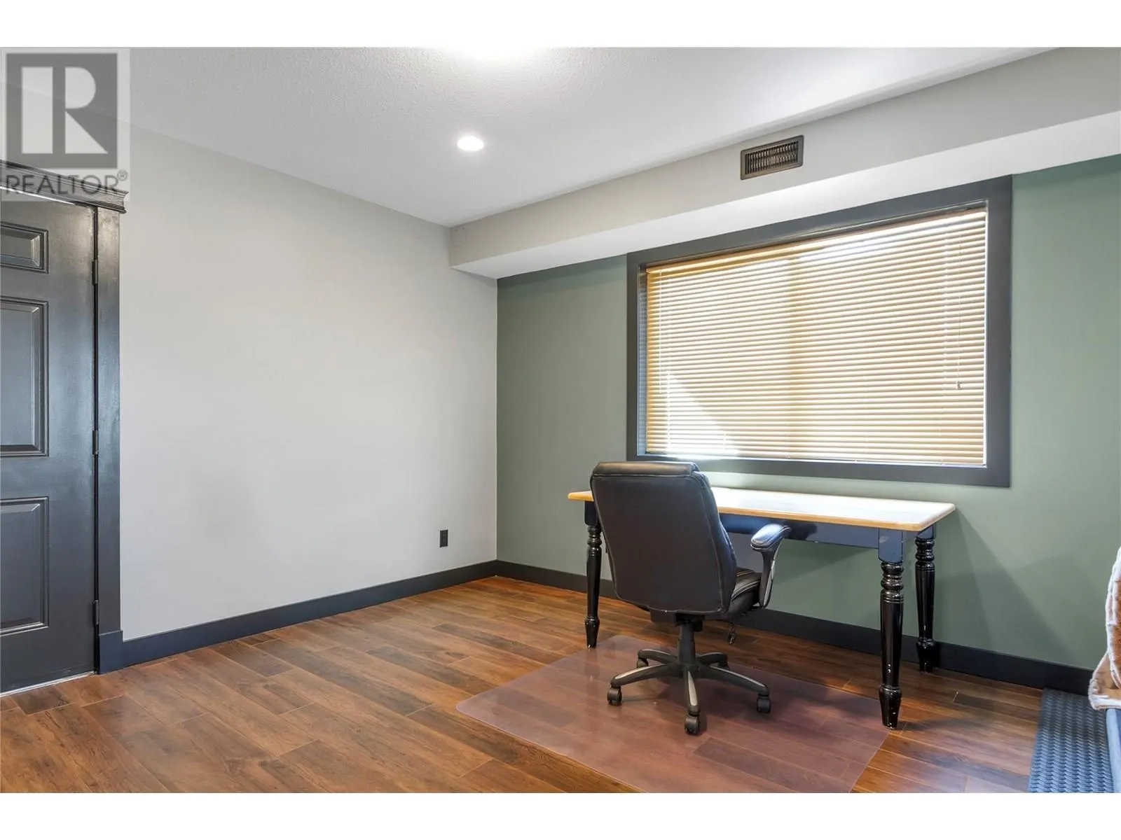 1008 Mt. Begbie Drive