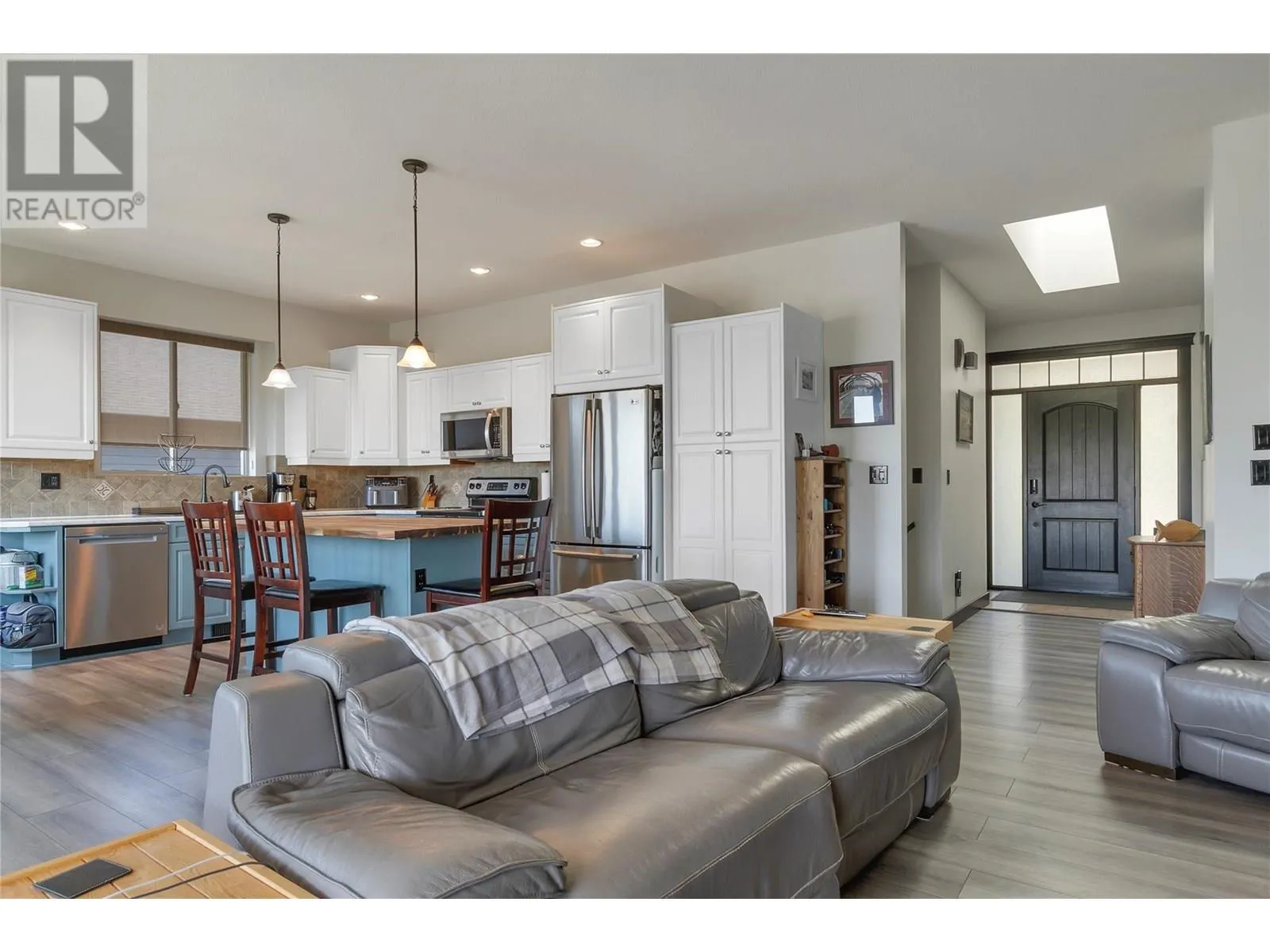 1008 Mt. Begbie Drive
