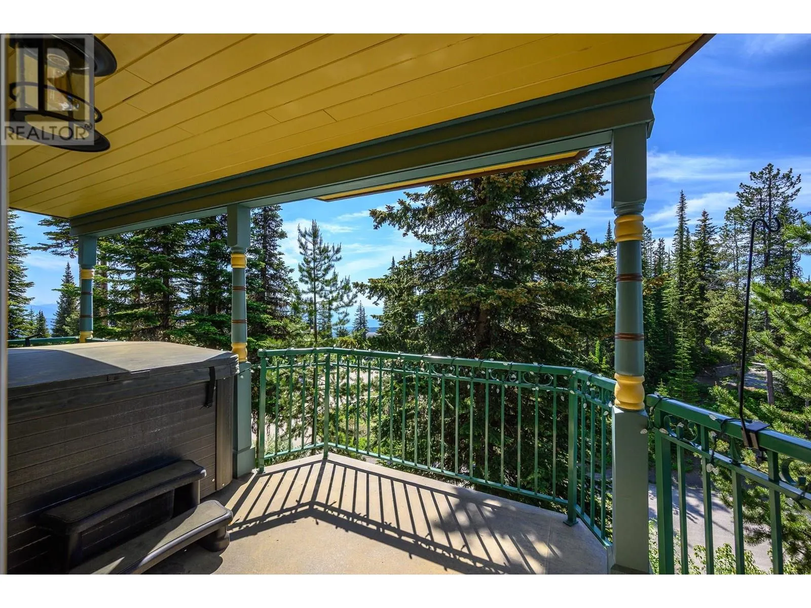 705 Monashee Road