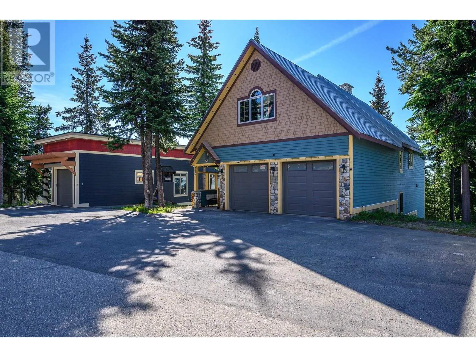 705 Monashee Road